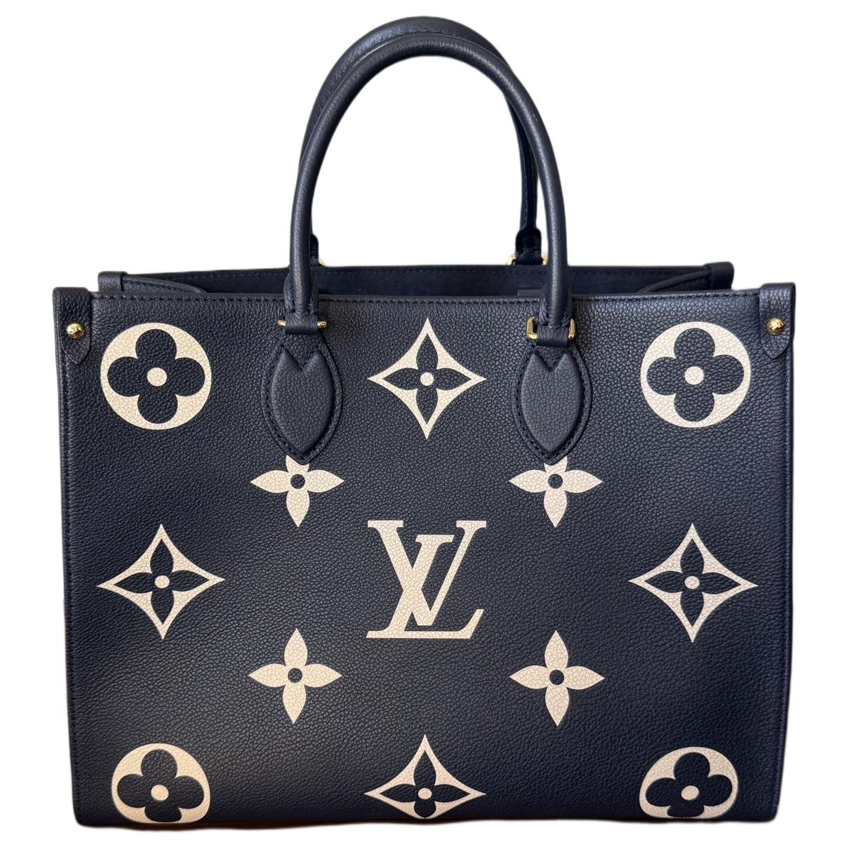 Onthego leather tote