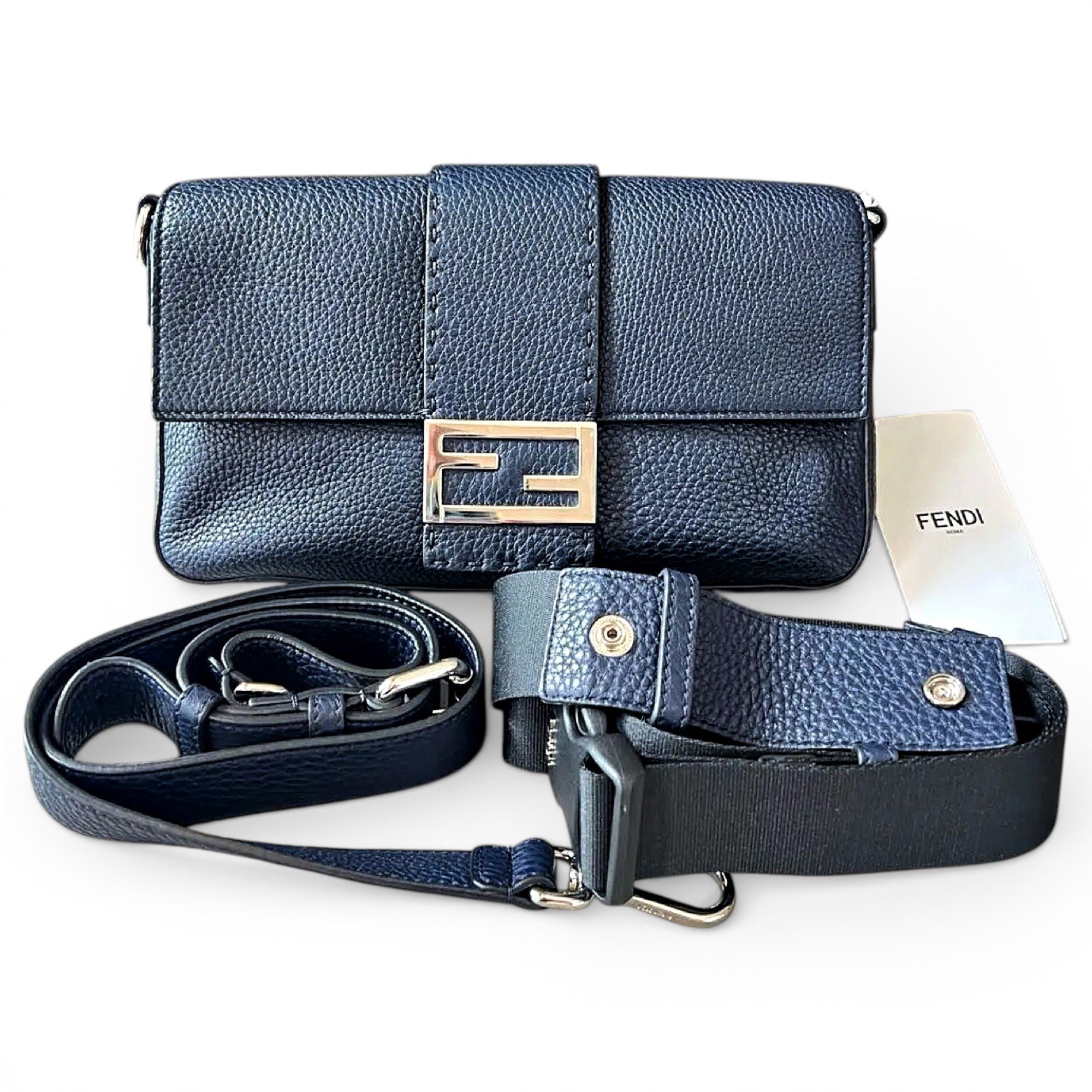 Baguette leather handbag