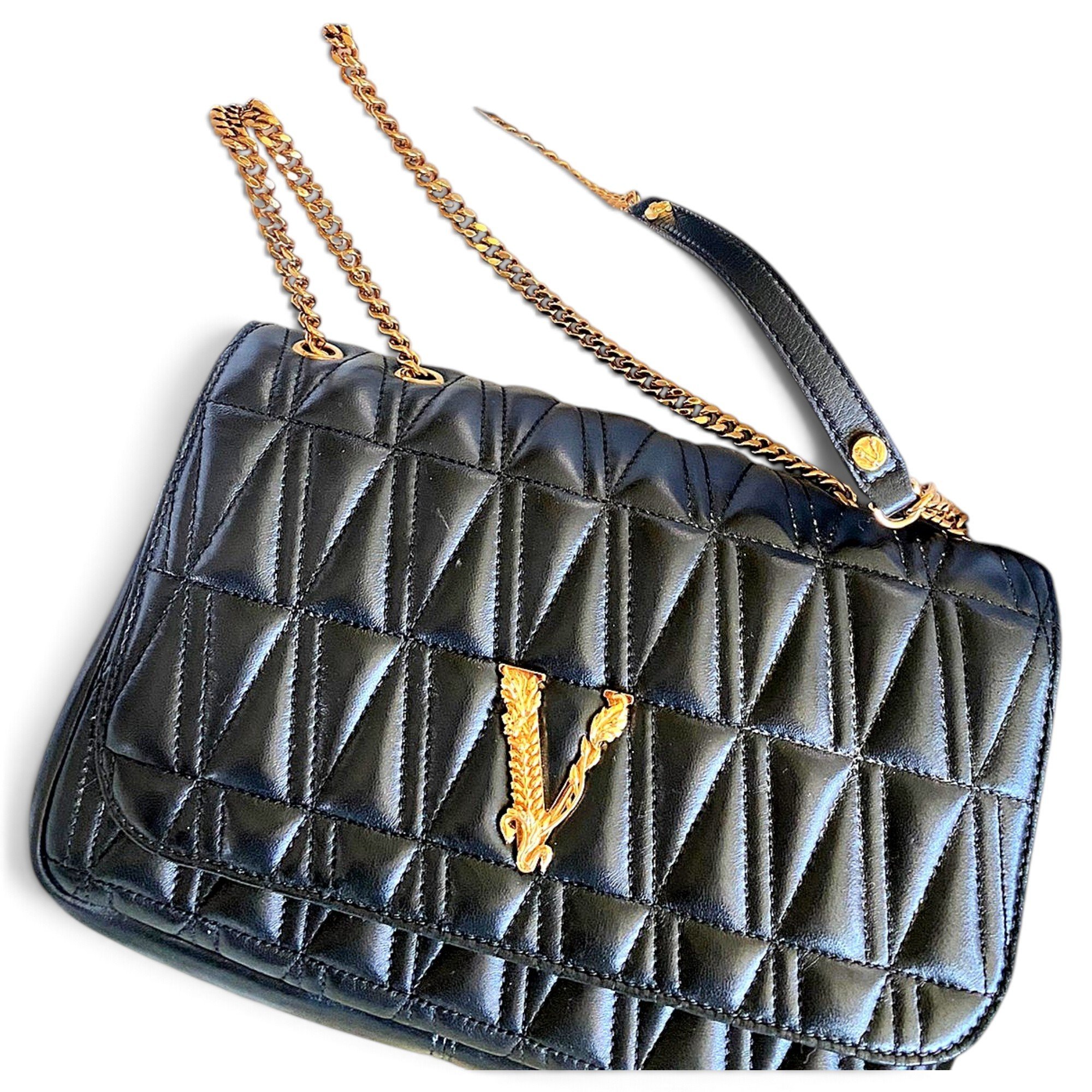 Virtus leather crossbody bag