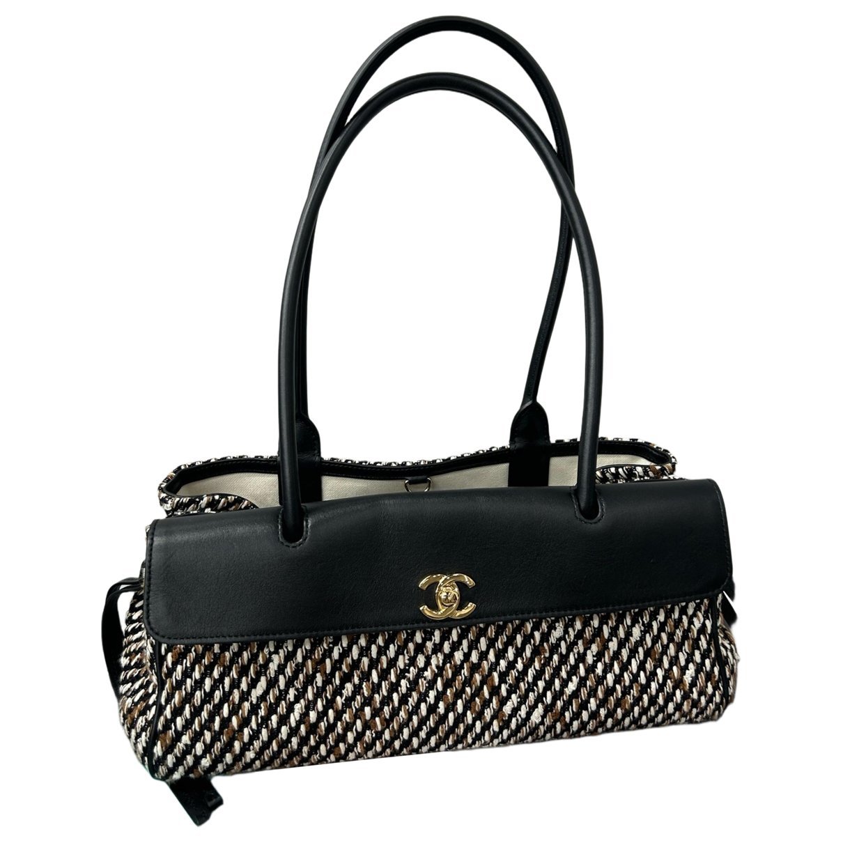 Timeless/Classique tweed handbag