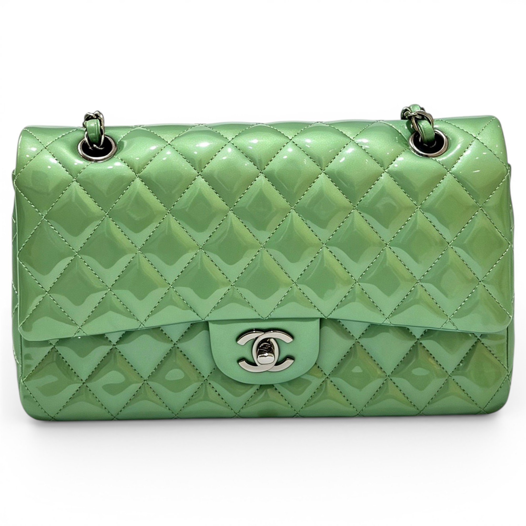 Timeless/Classique patent leather crossbody bag