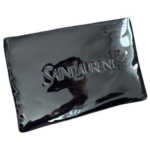 Patent leather clutch bag