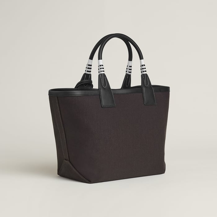 Steeple 25 Bag