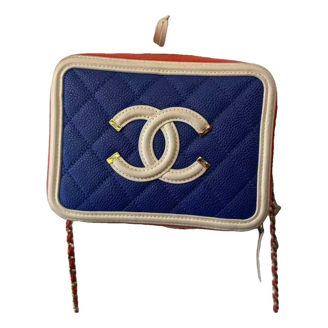 Vanity leather handbag