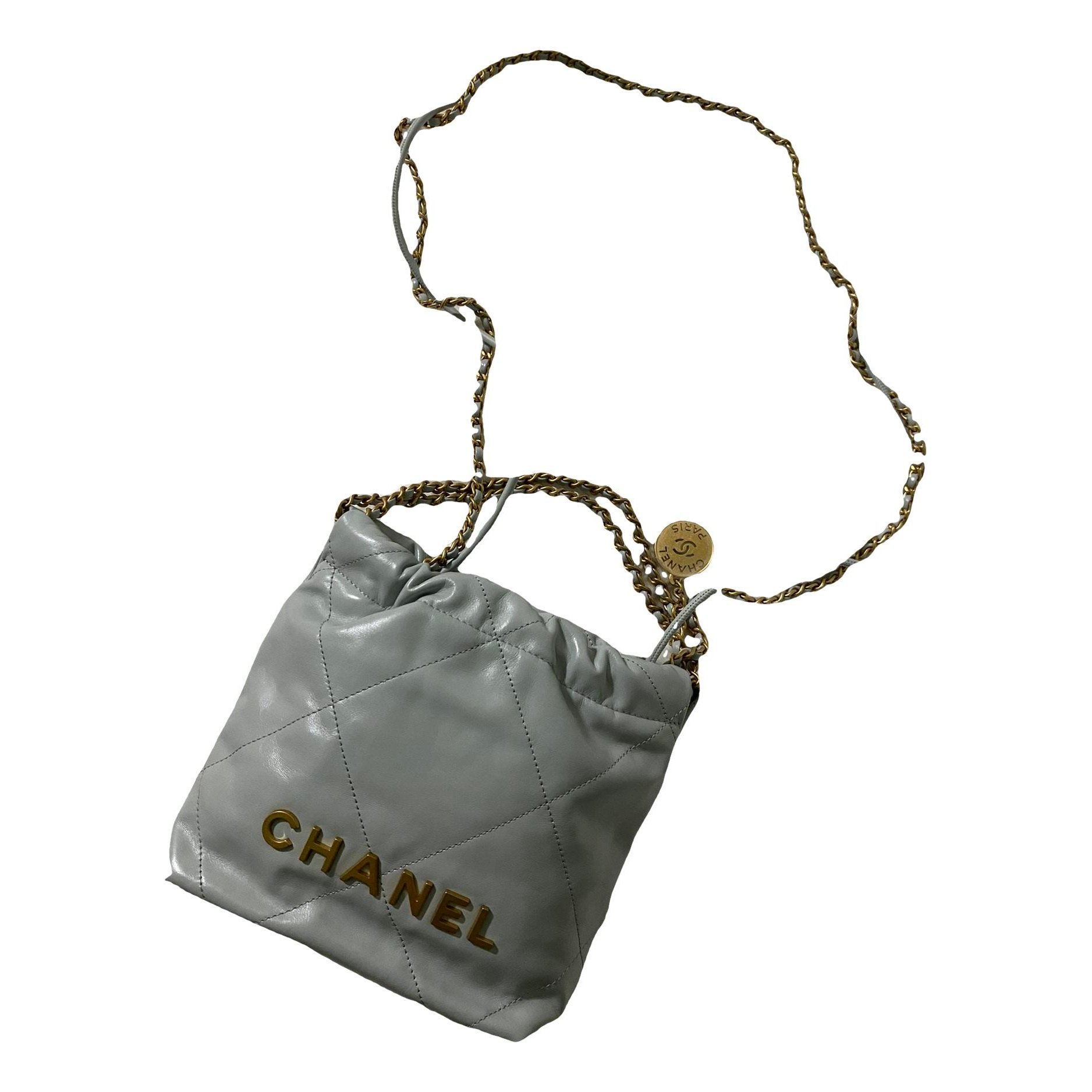 Chanel 22 leather mini bag