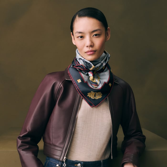 Les Cles Double Face Scarf 90