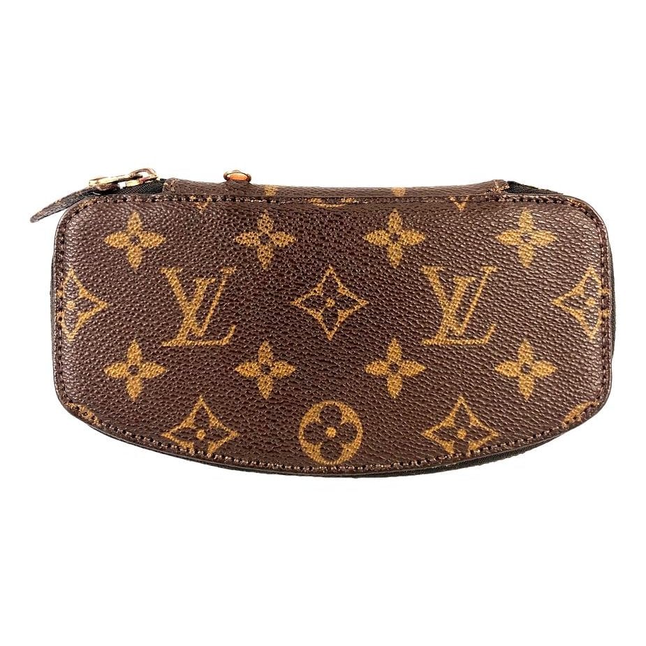 Cloth vanity case