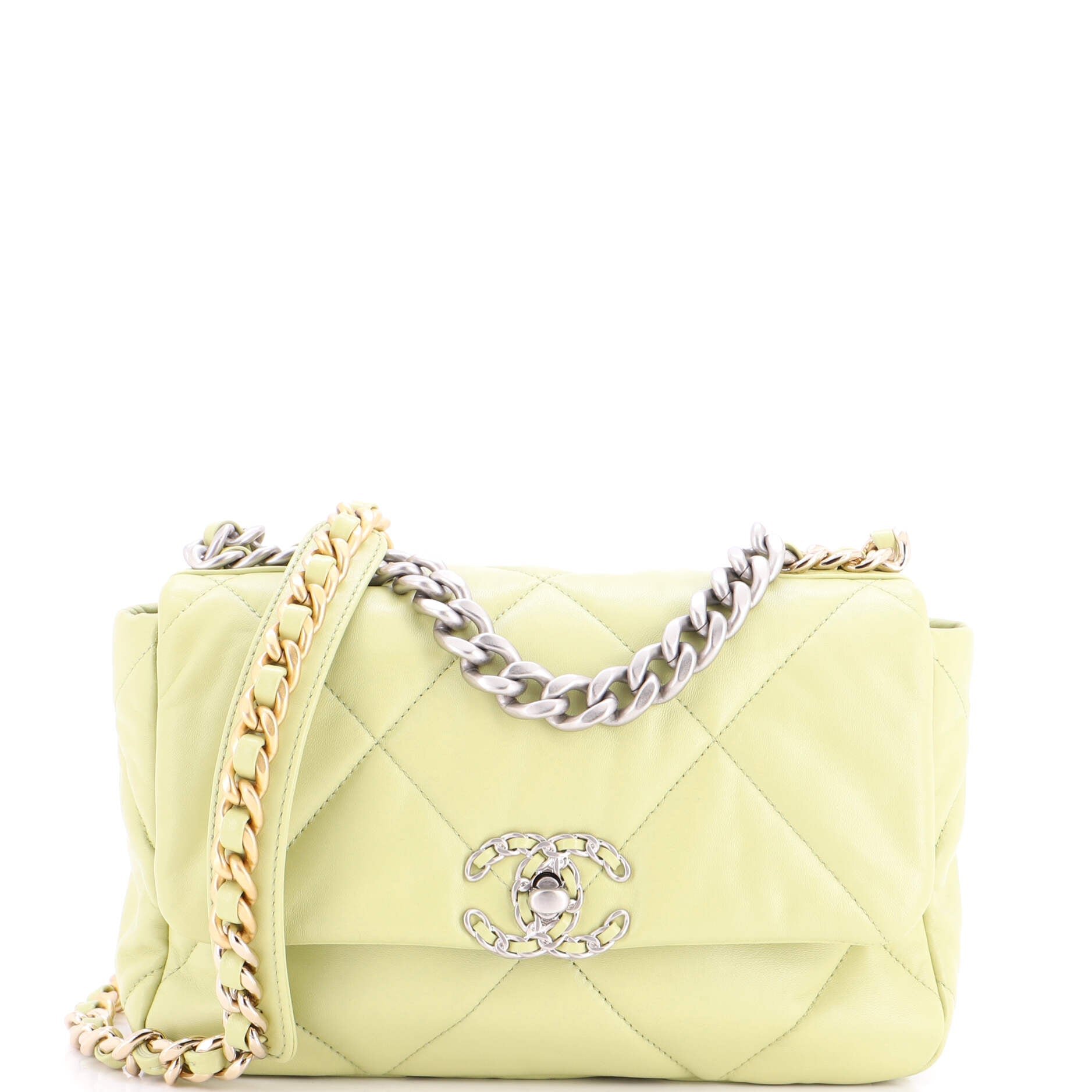 19 Flap Bag Quilted Leather Medium