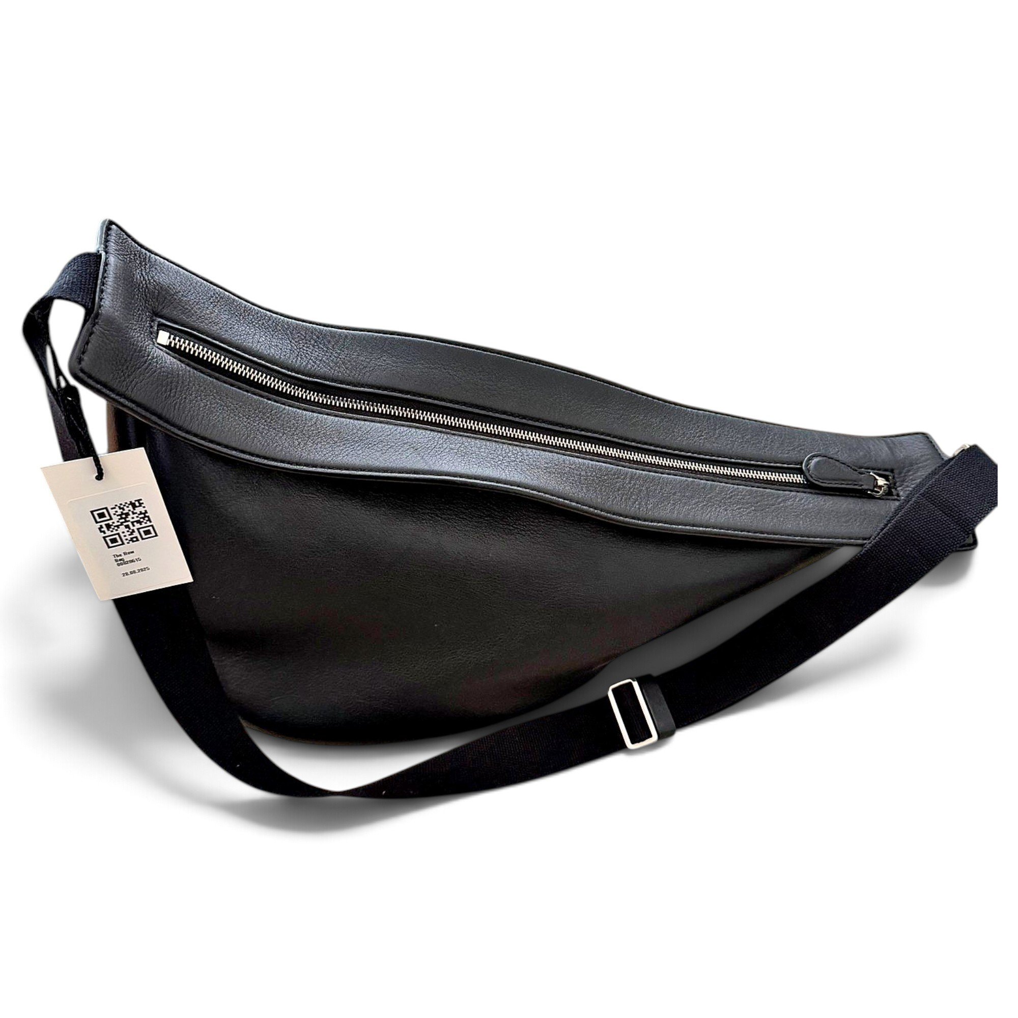 Slouchy Banana leather crossbody bag