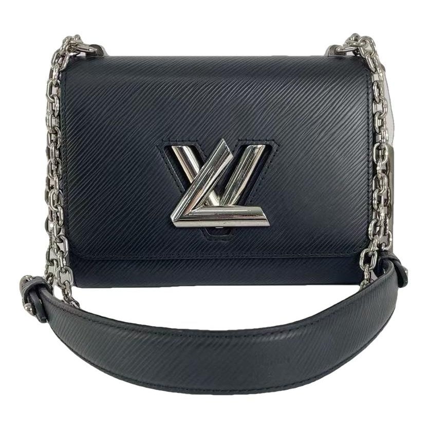 Twist leather handbag