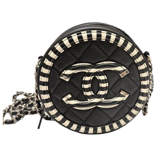 Chanel 19 leather crossbody bag