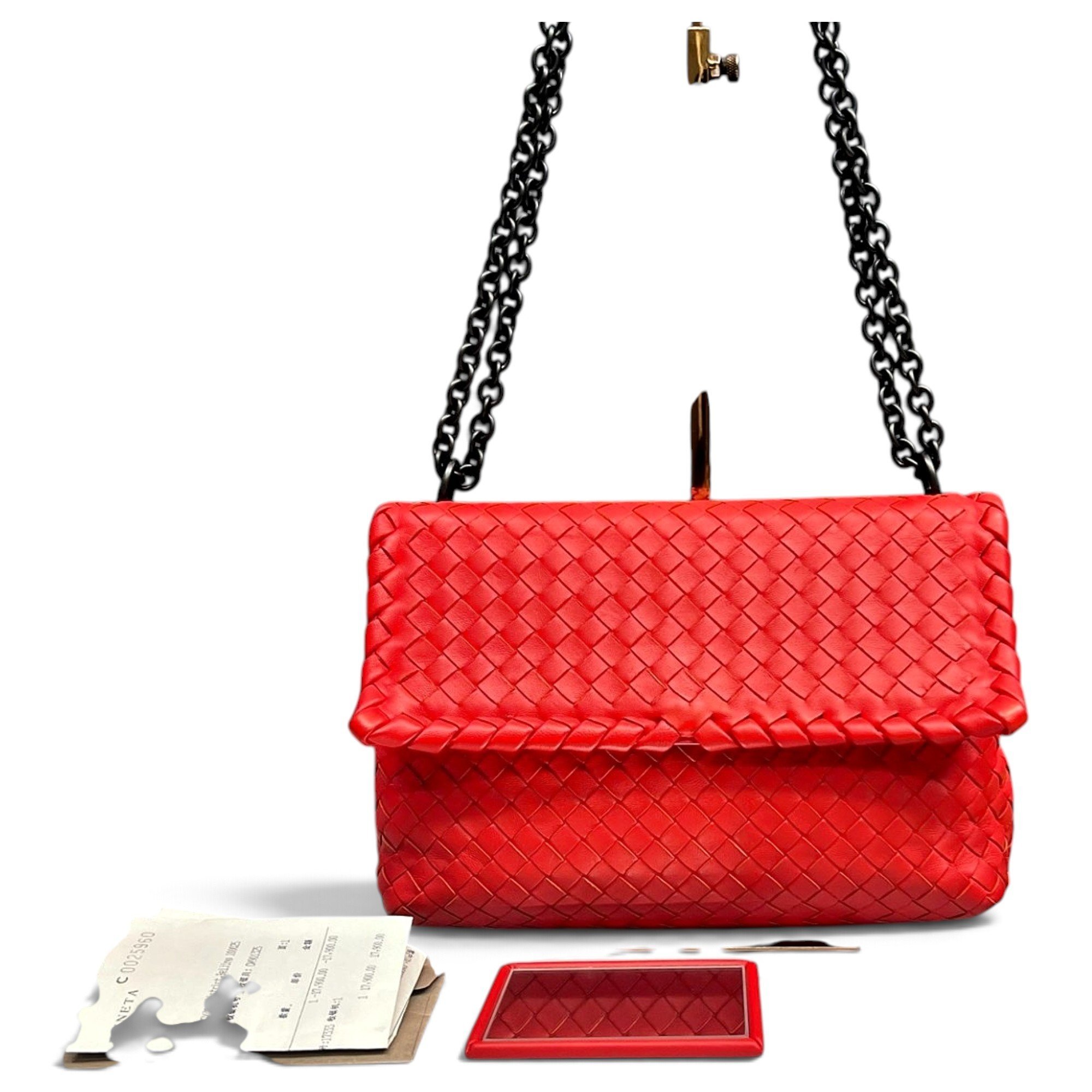 Bottega Veneta Chain Cassette leather handbag