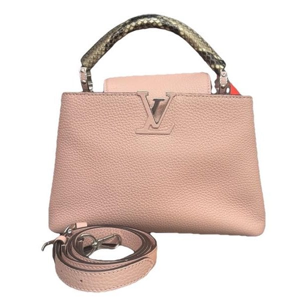 Capucines leather handbag