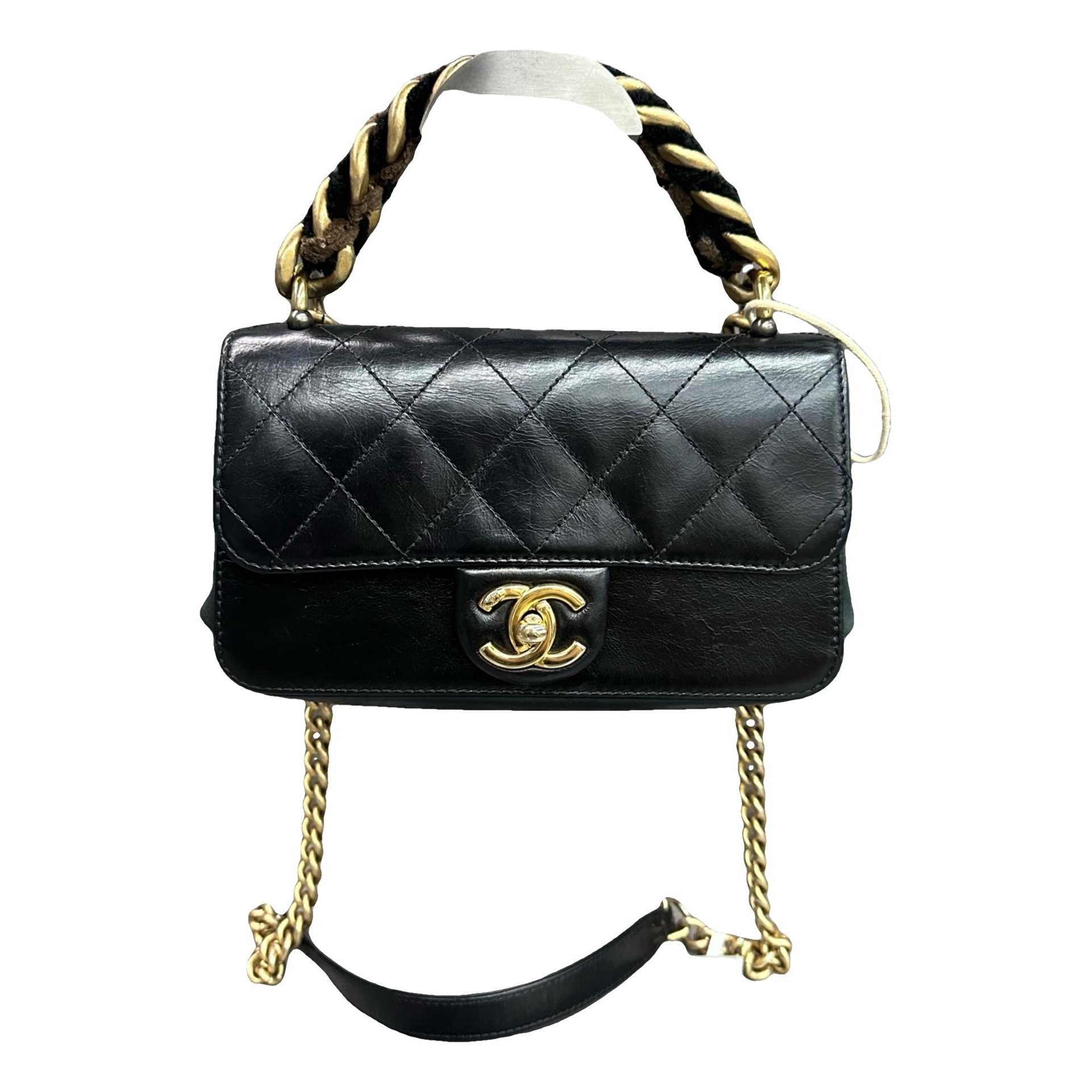 Timeless/Classique leather crossbody bag