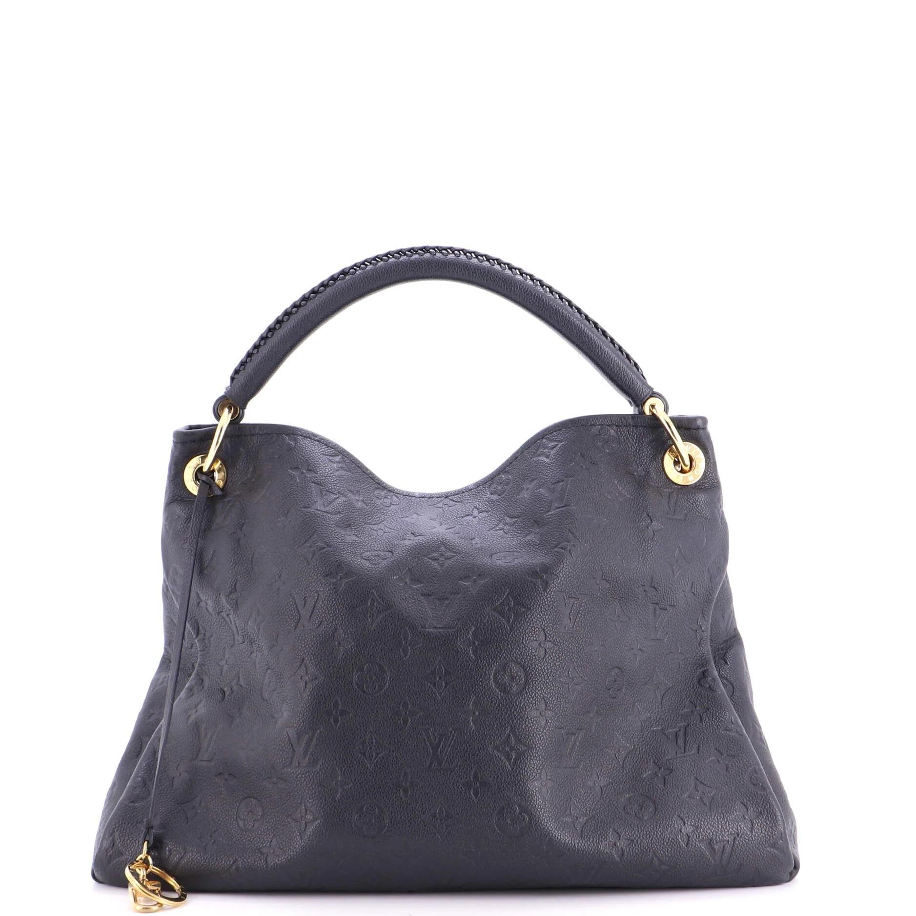Louis Vuitton Leather handbag
