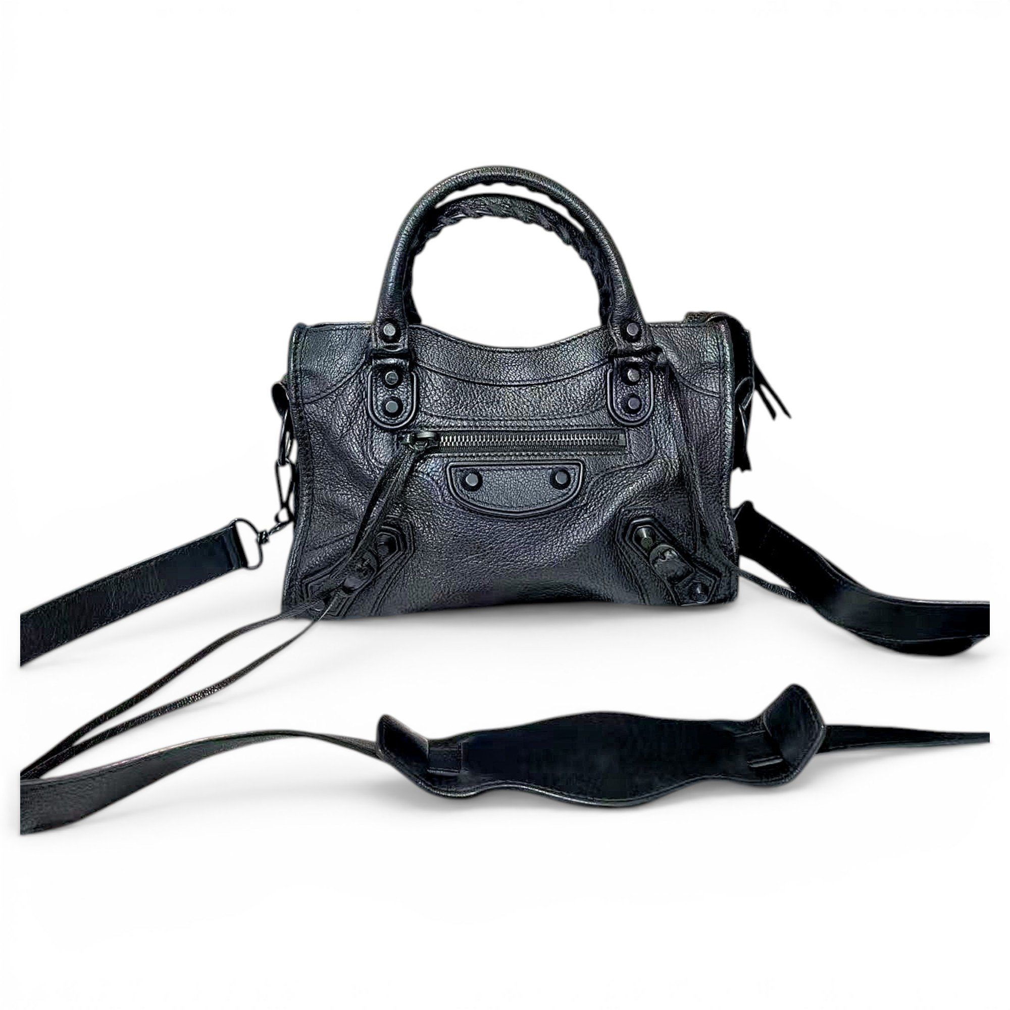 City leather handbag