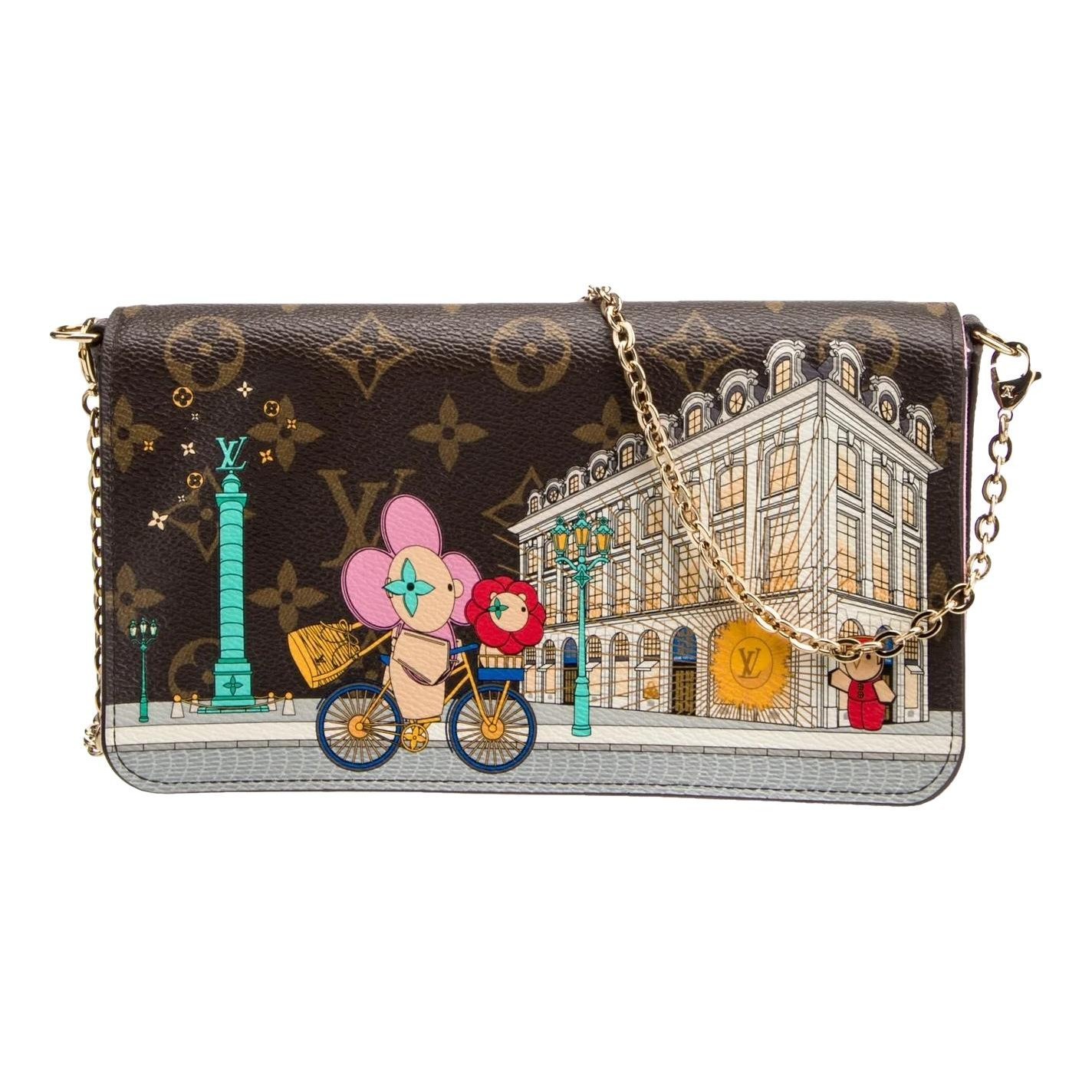 Leather clutch bag