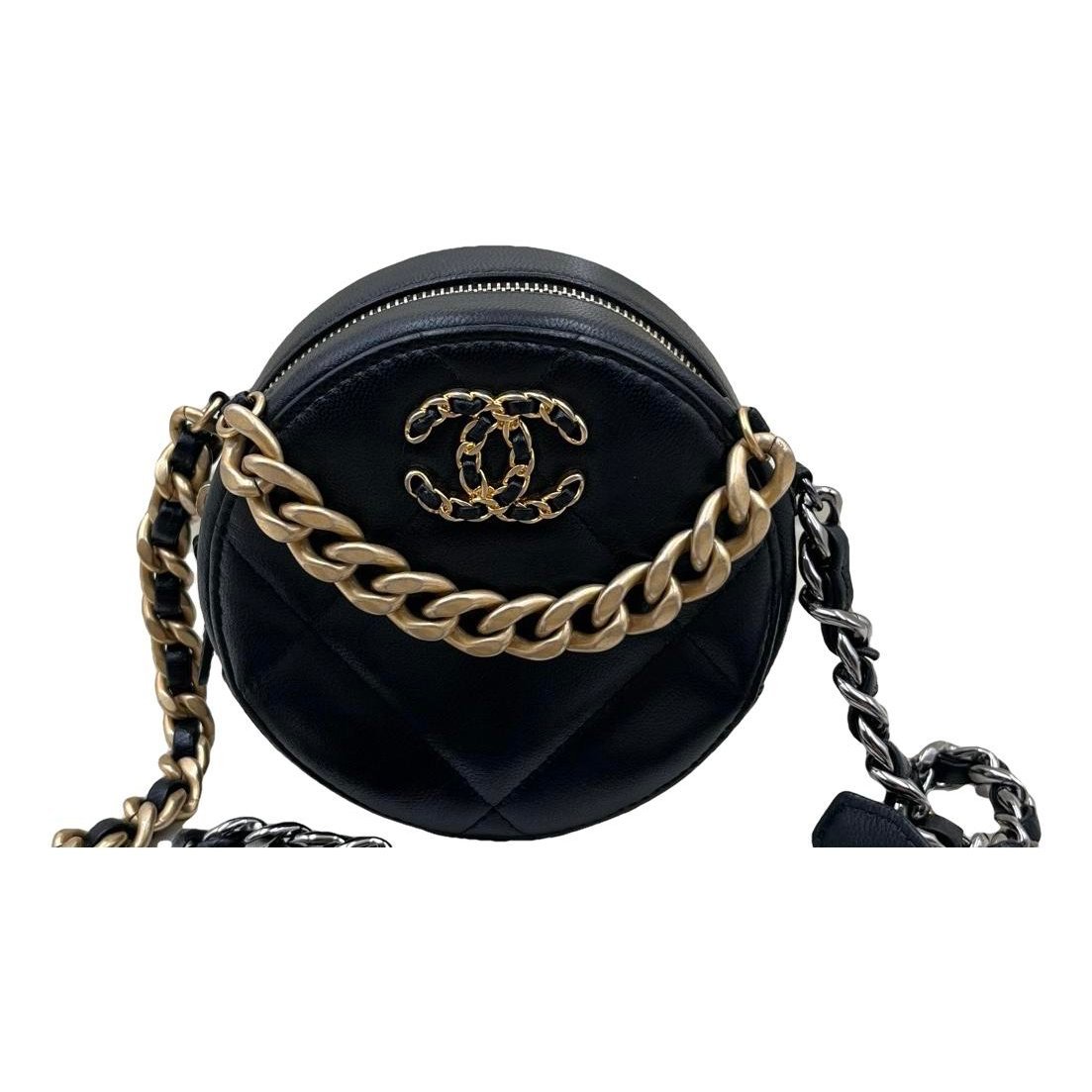 Chanel 19 leather crossbody bag