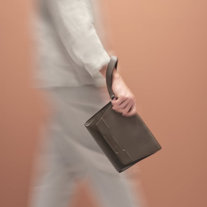 Noir Hermes Novapolis Pouch