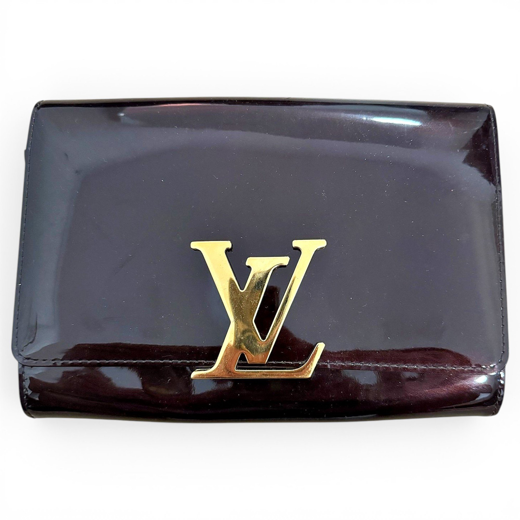 Patent leather clutch bag