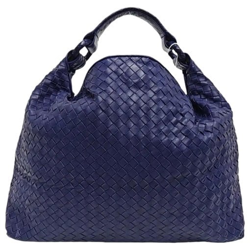 Veneta leather handbag