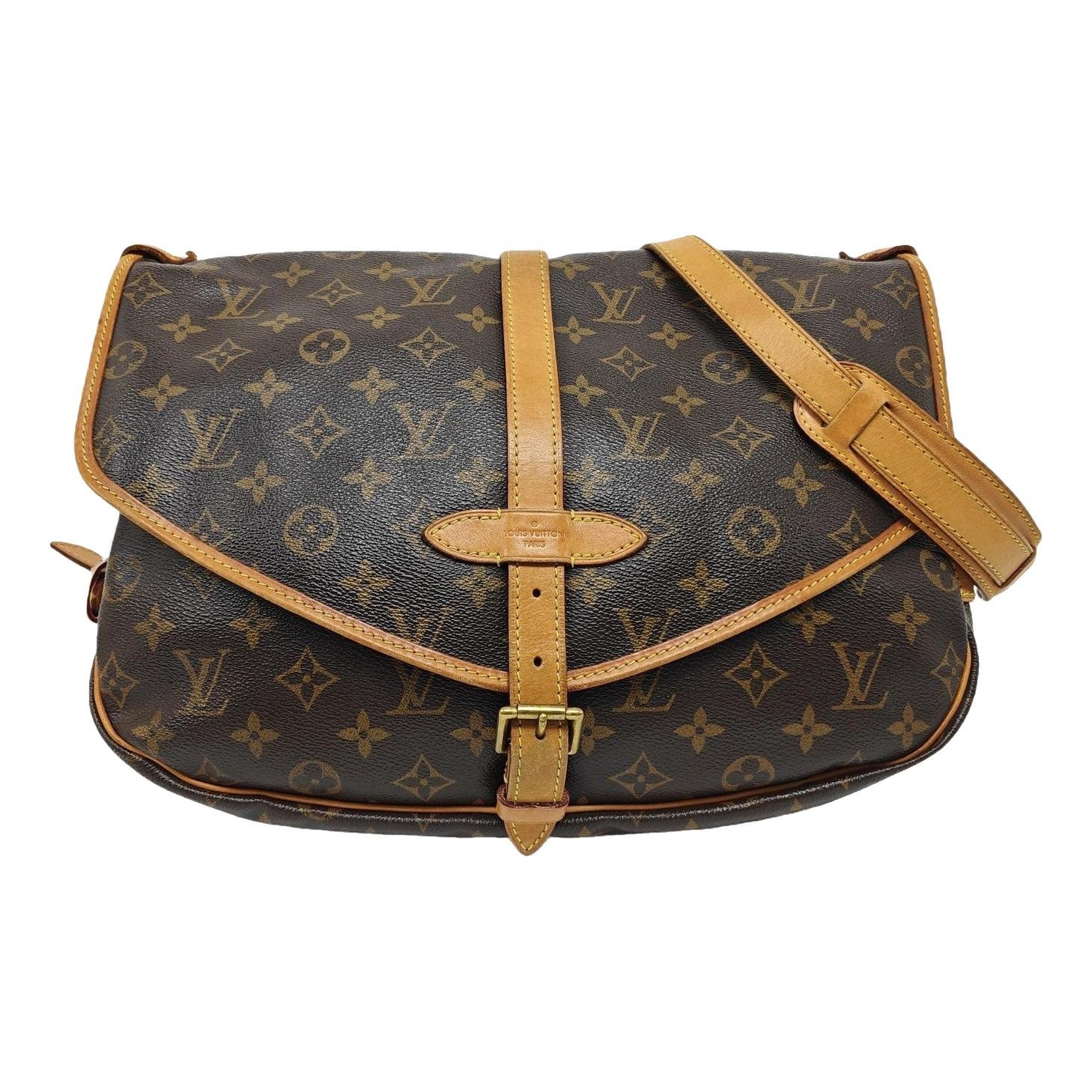 Saumur leather handbag