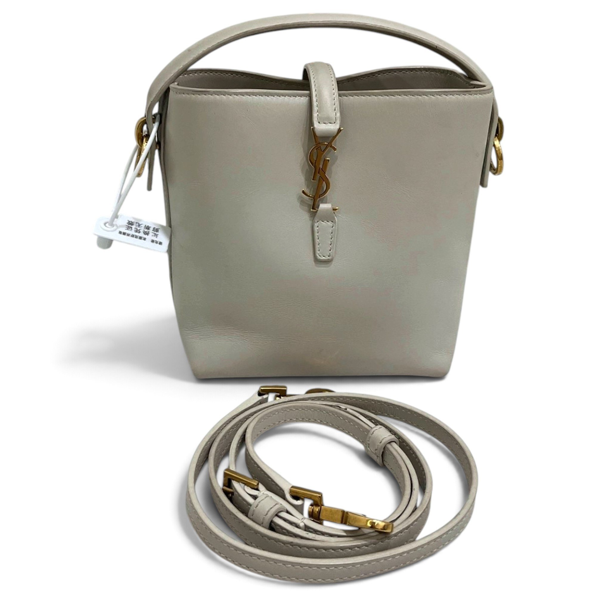 Le 37 leather bag