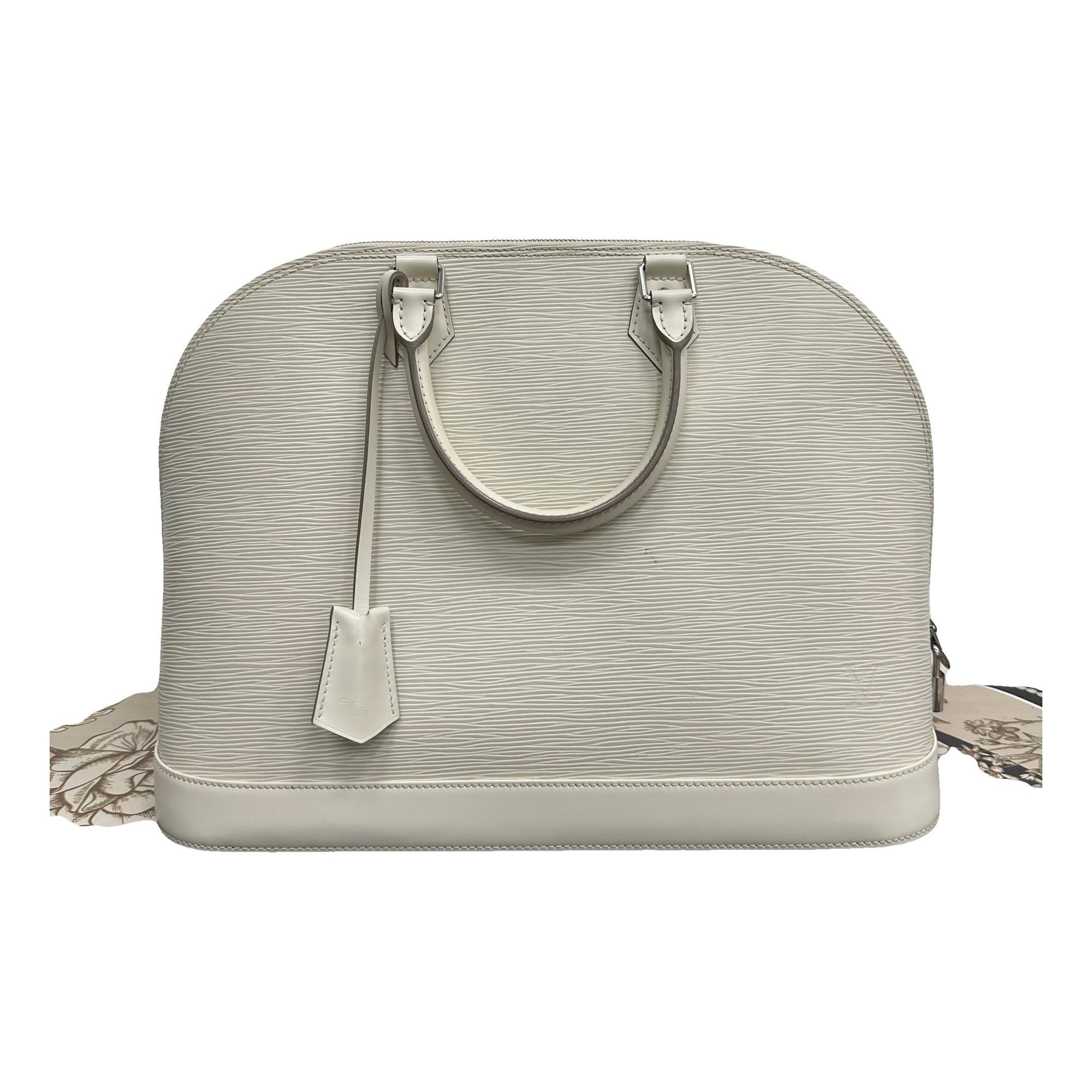 Alma leather handbag