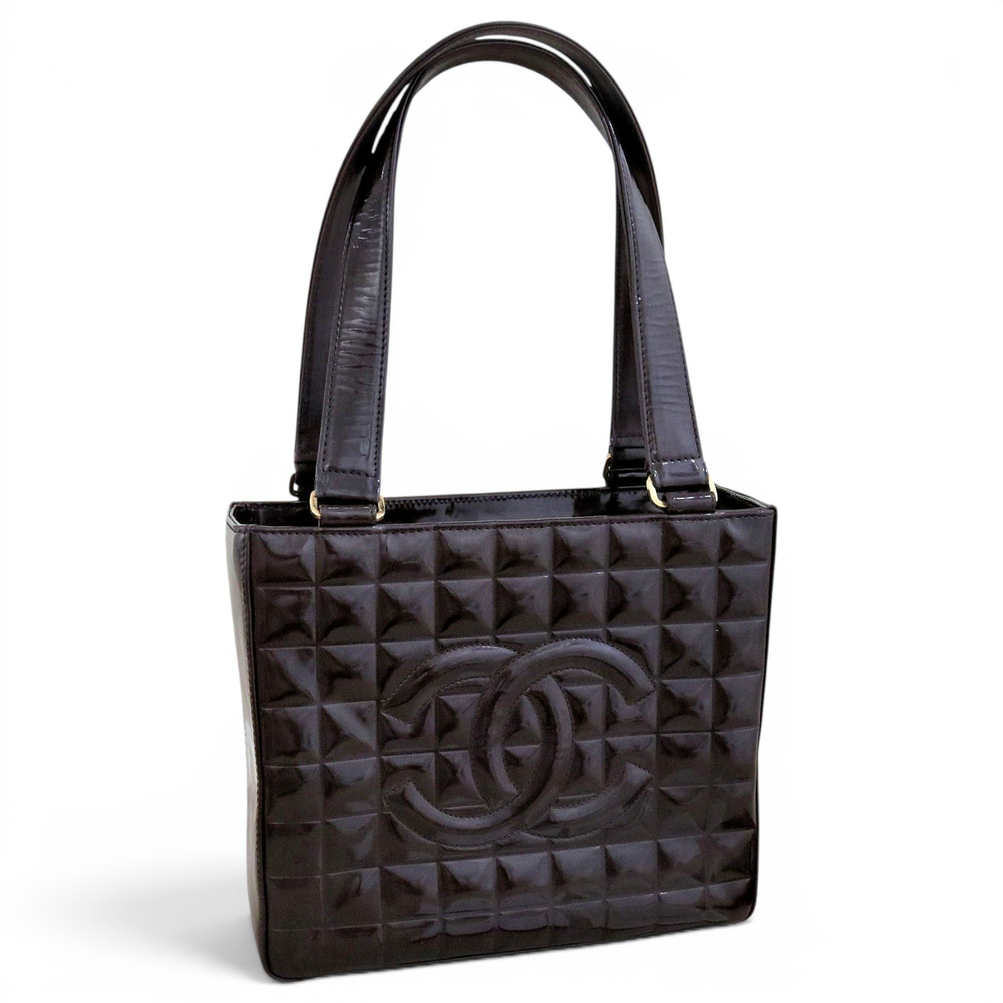 Patent leather handbag