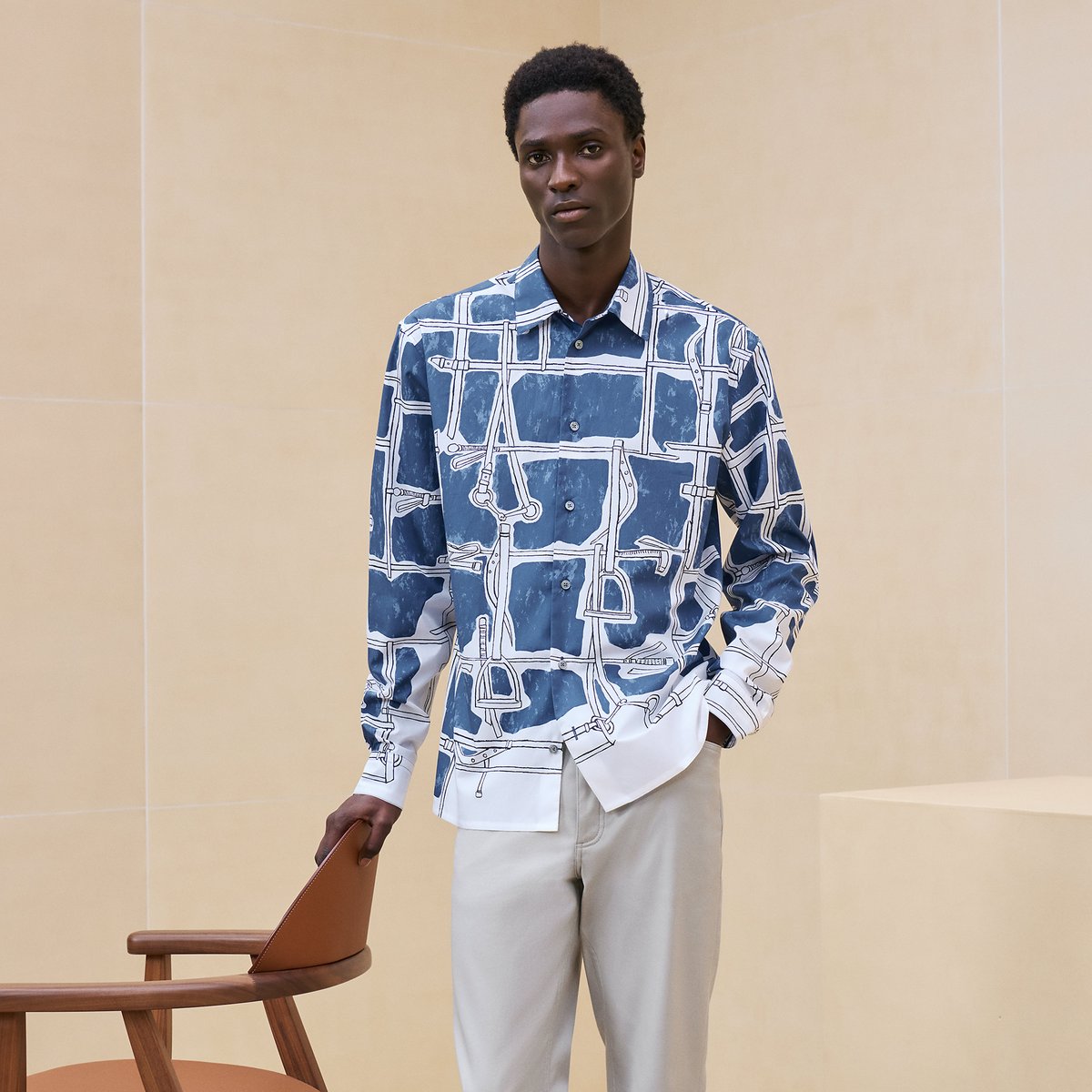 "Harnais en Gouache" sporty fit shirt