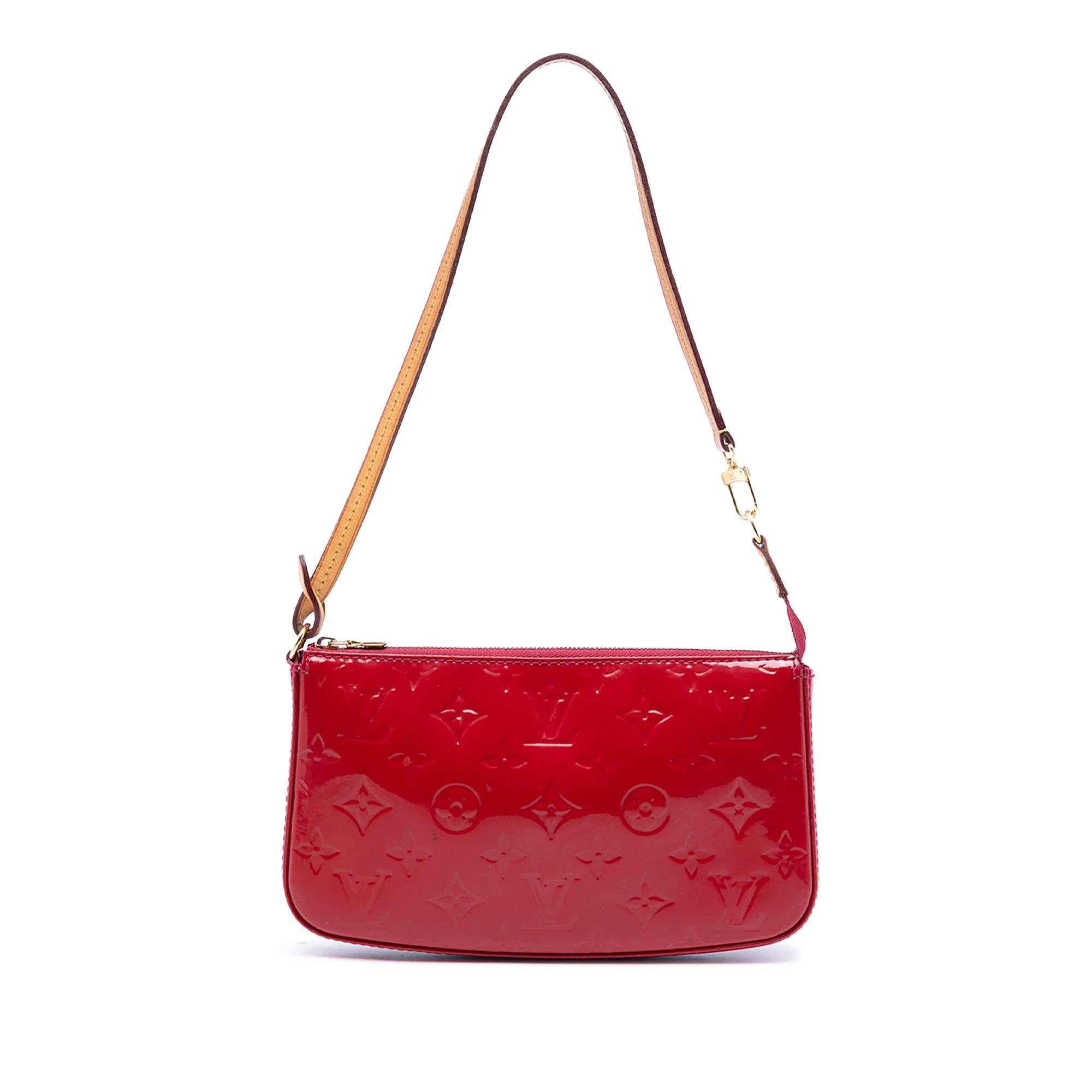 Pochette Accessoire leather handbag
