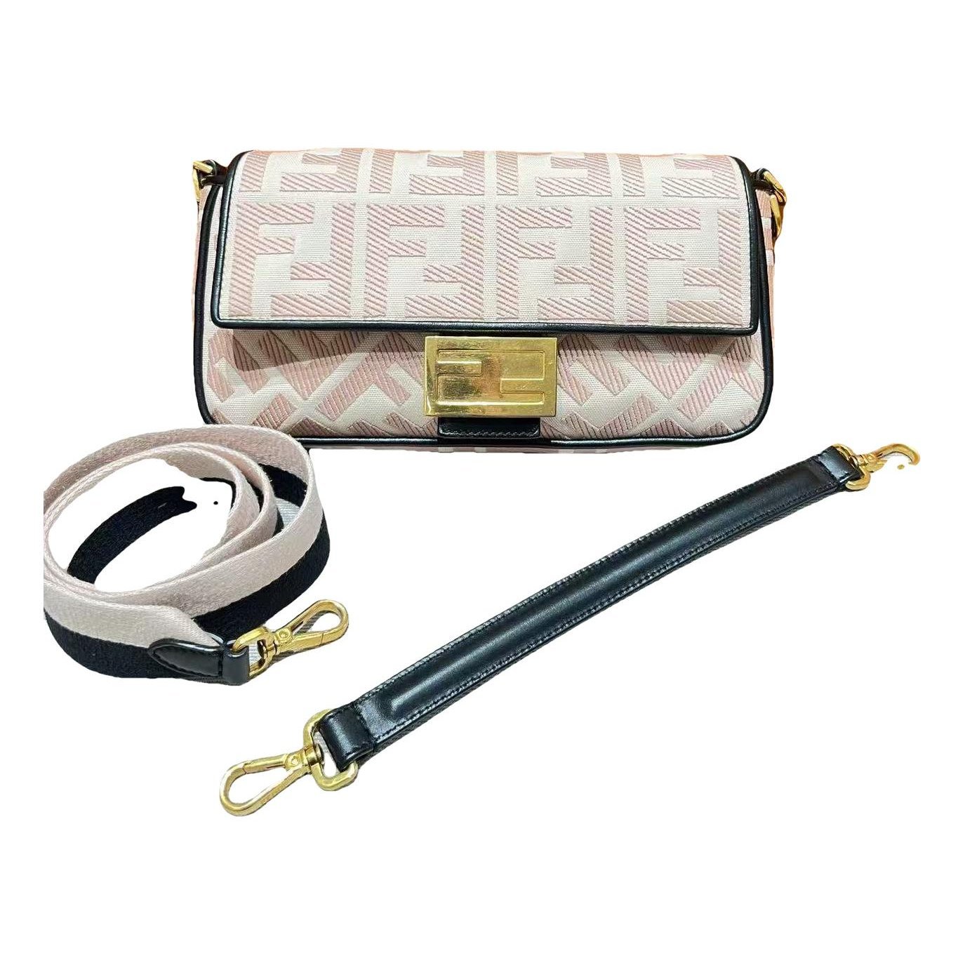 Baguette cloth handbag