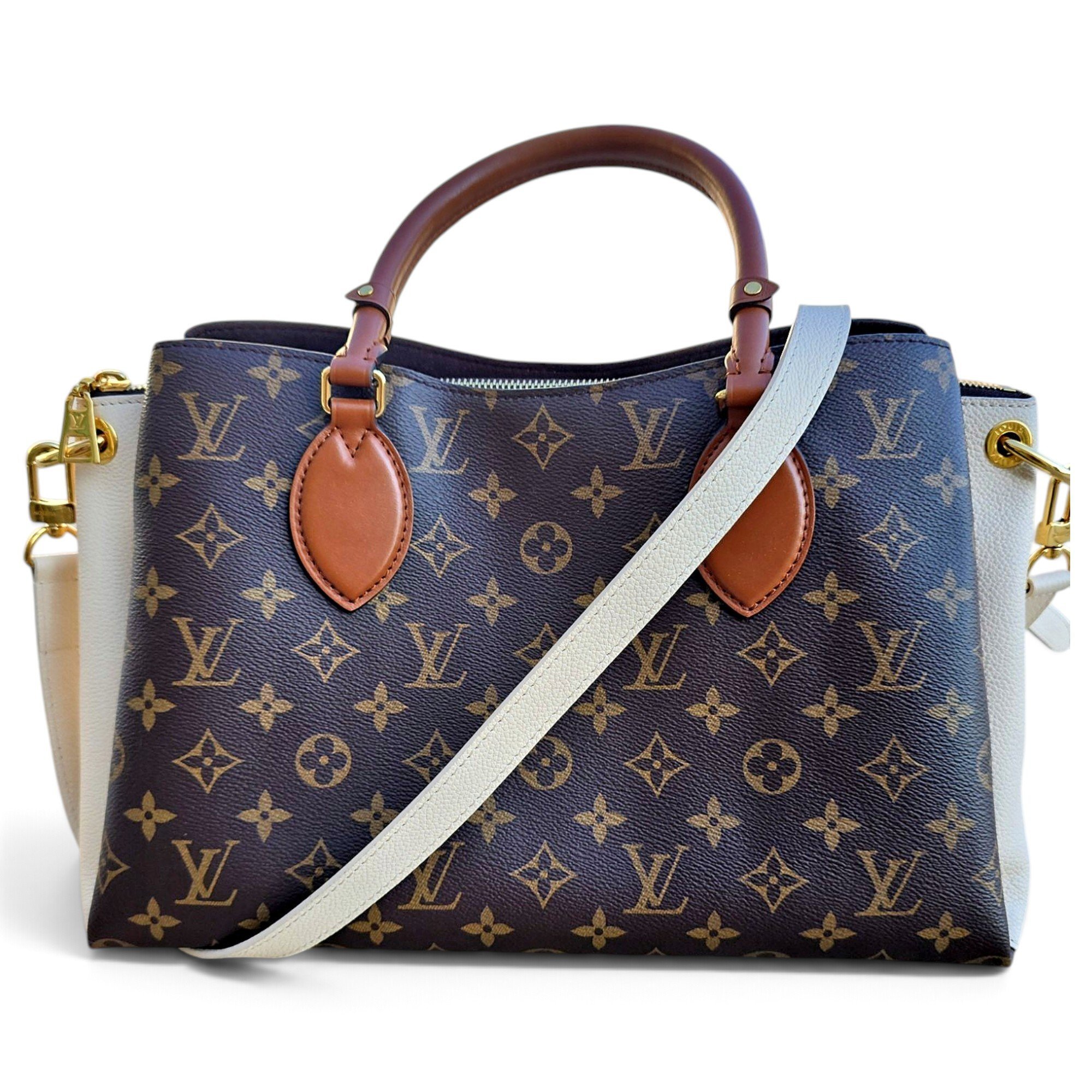 On My Side leather tote