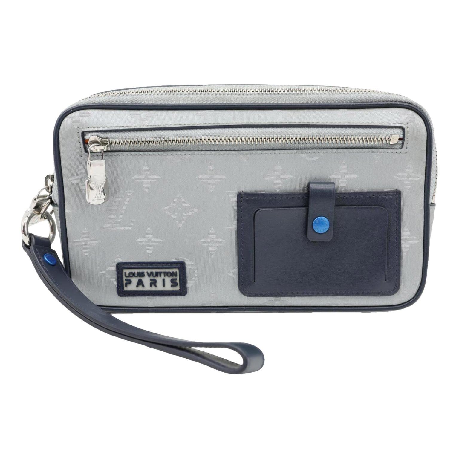 Louis Vuitton Cloth clutch bag