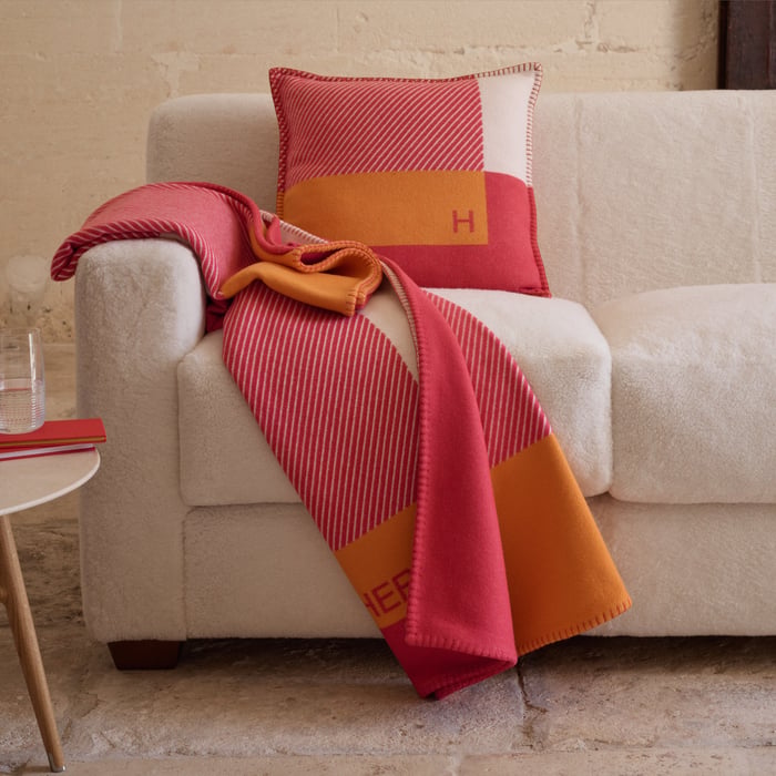 Gris H Riviera Blanket