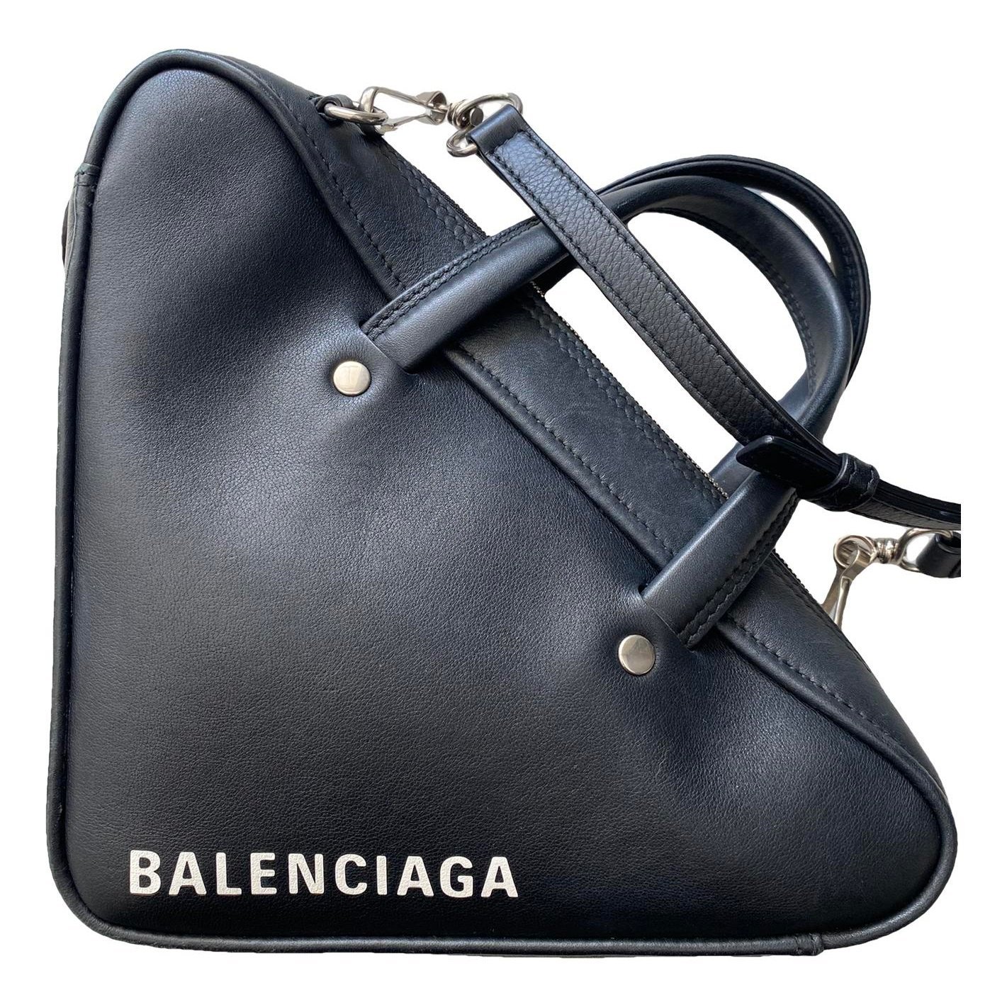 Triangle leather handbag