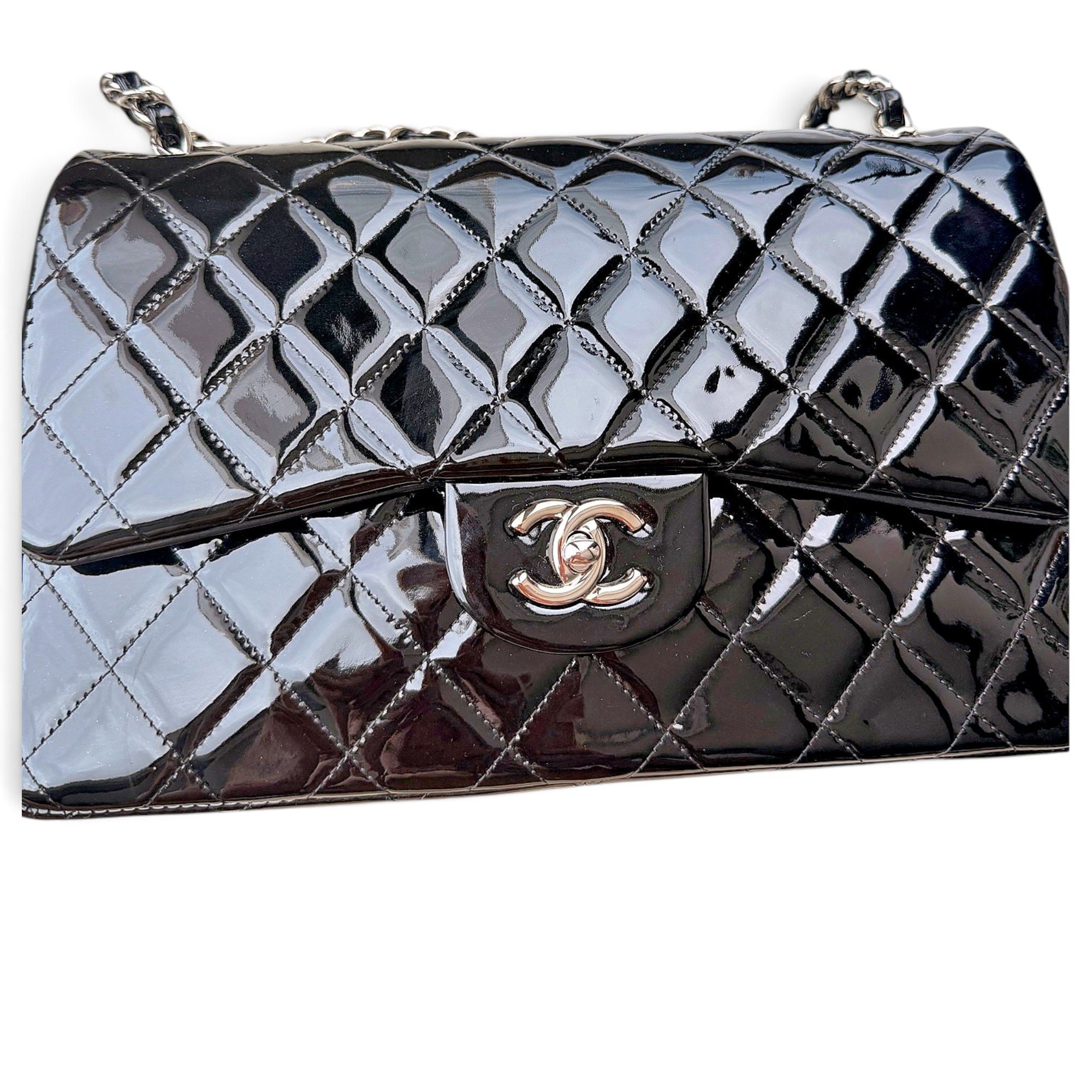 Timeless/Classique patent leather handbag