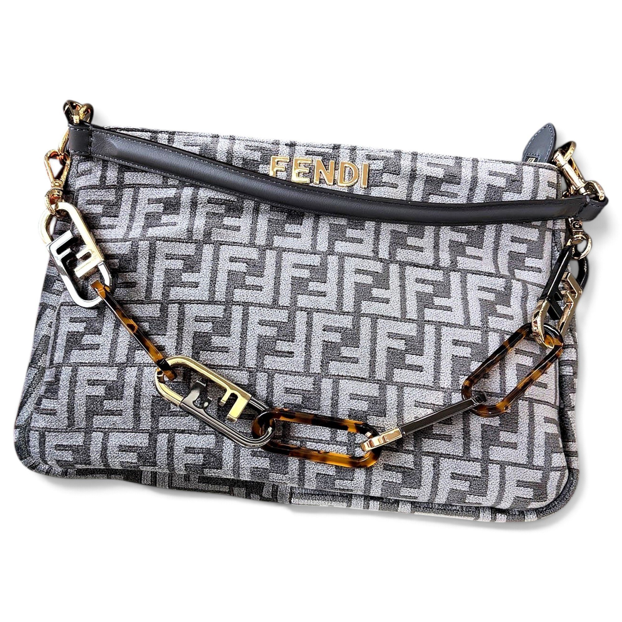 O'Lock velvet handbag