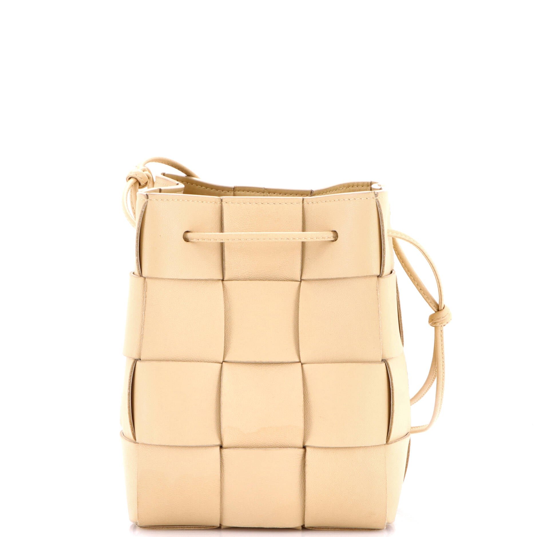 Cassette Bucket Bag Maxi Intrecciato Leather Small