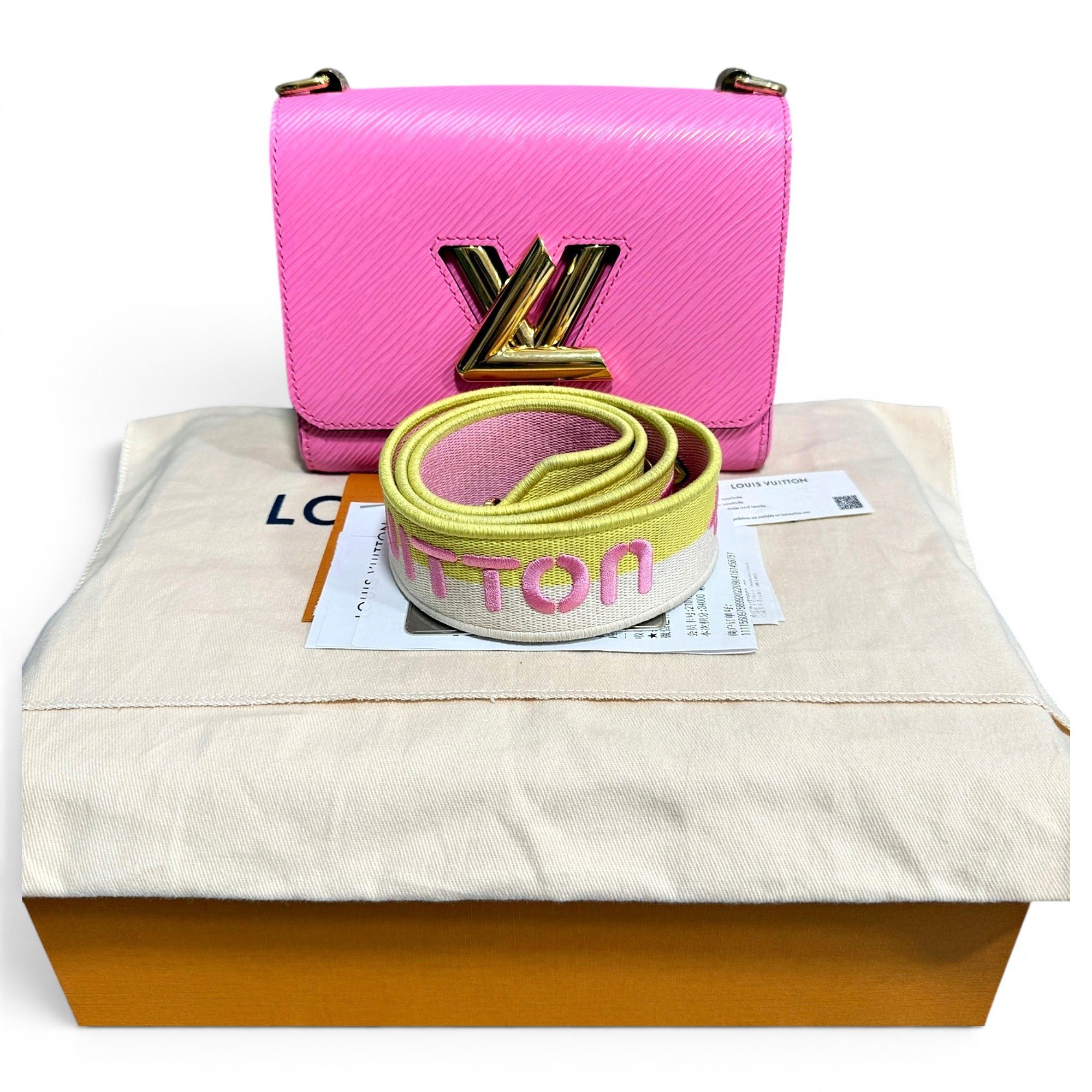 Twist leather handbag