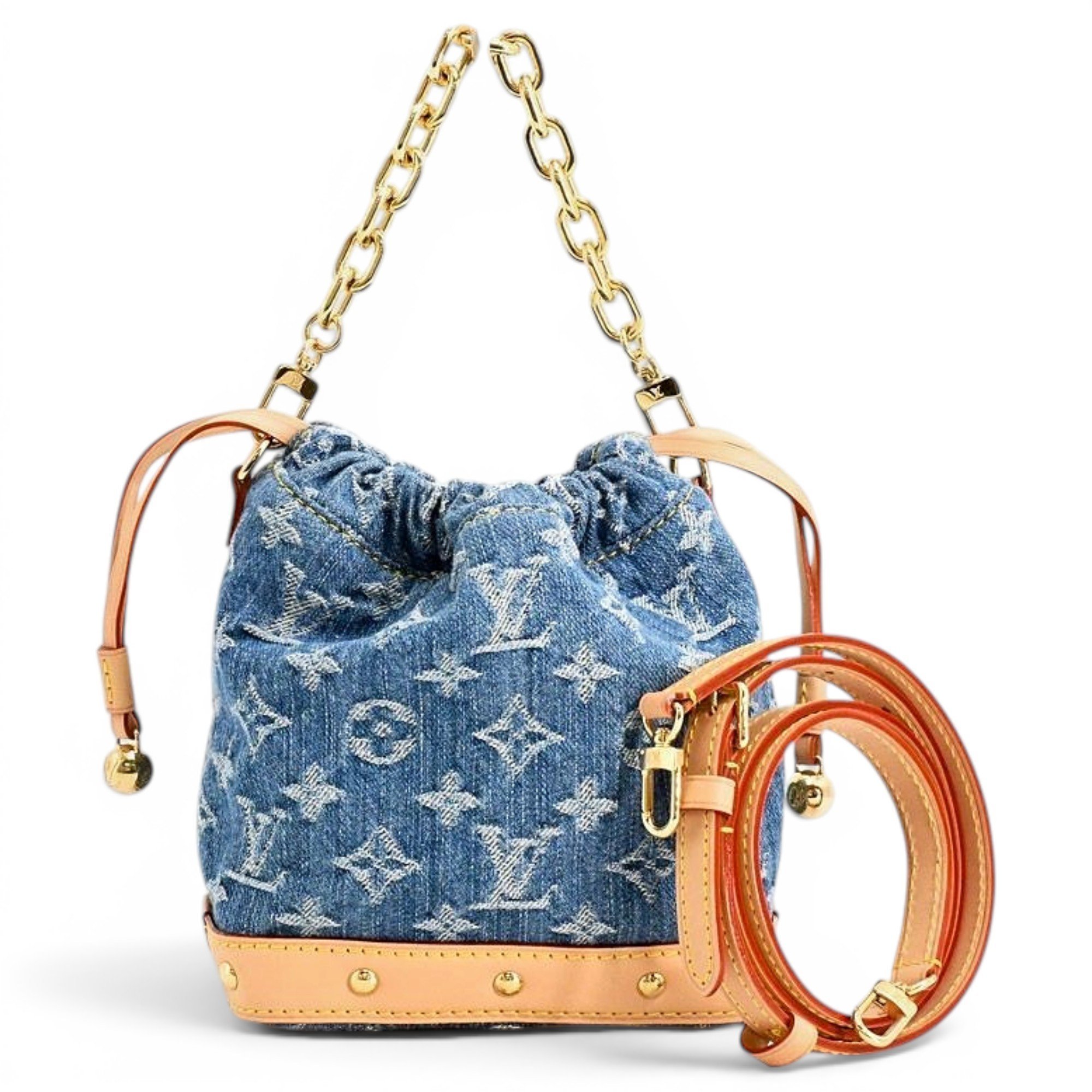 Nano Noé leather bag