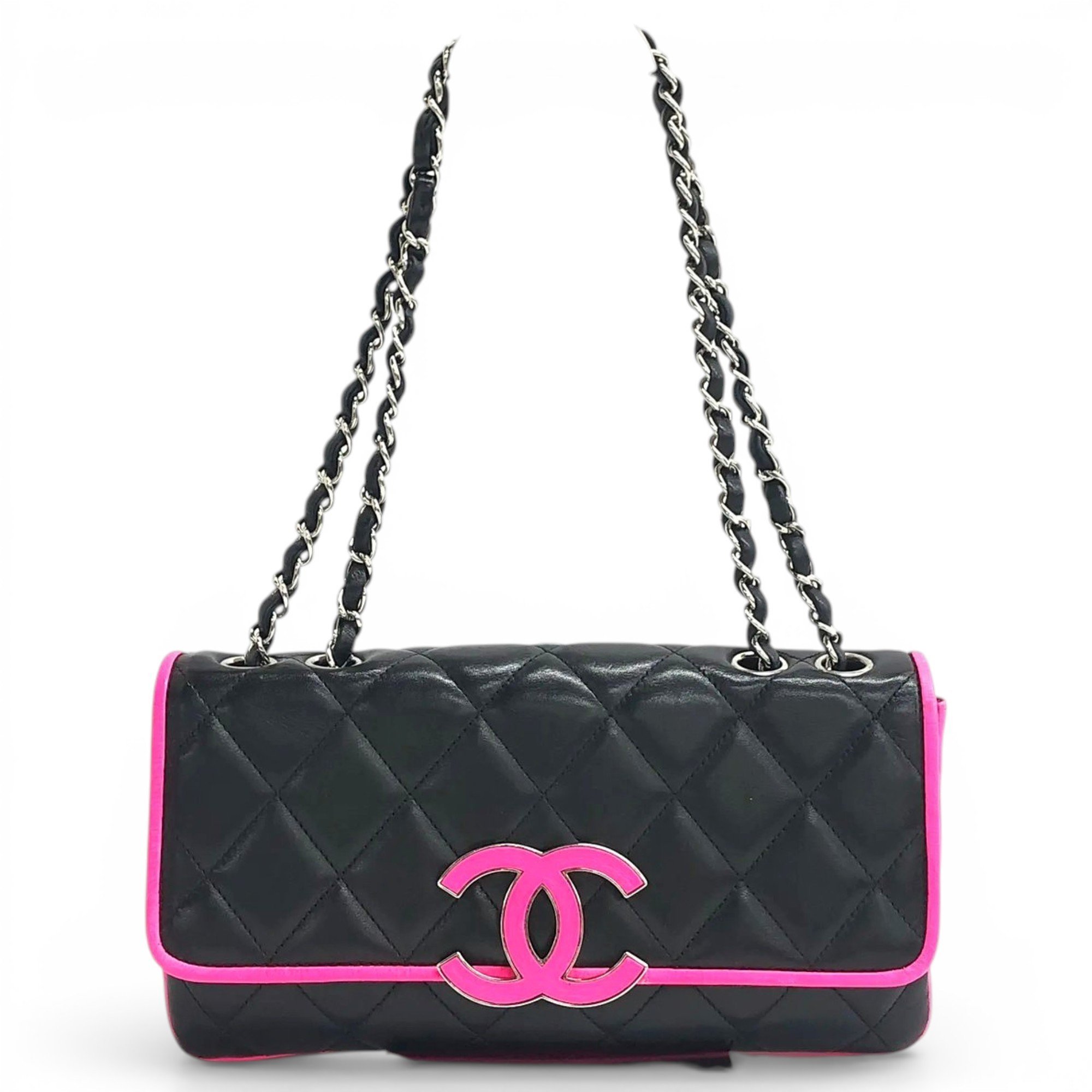 Timeless/Classique leather crossbody bag