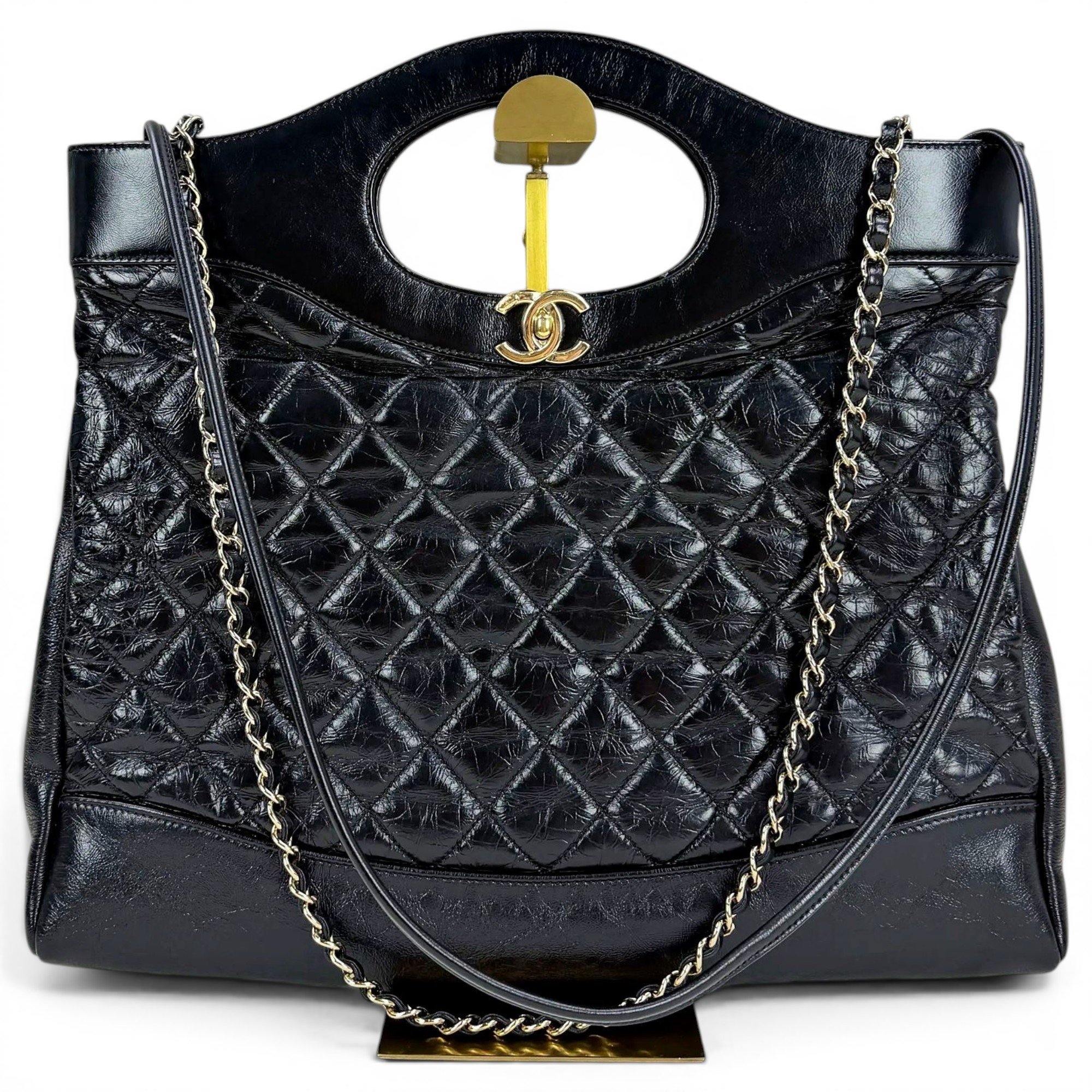 Trendy CC leather handbag