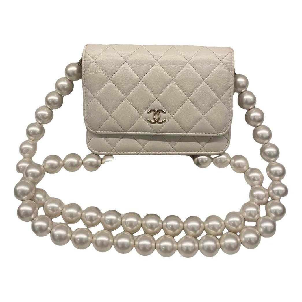 Wallet On Chain Timeless/Classique leather crossbody bag