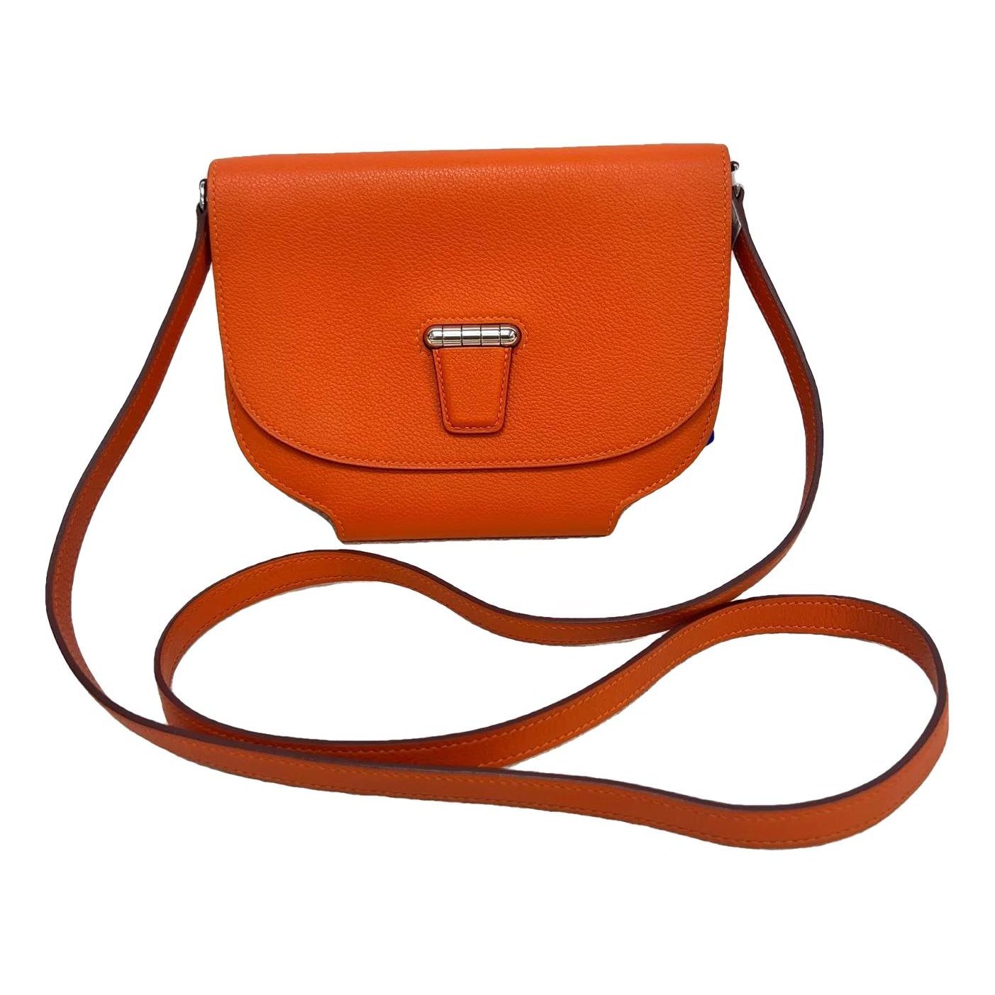 Leather crossbody bag