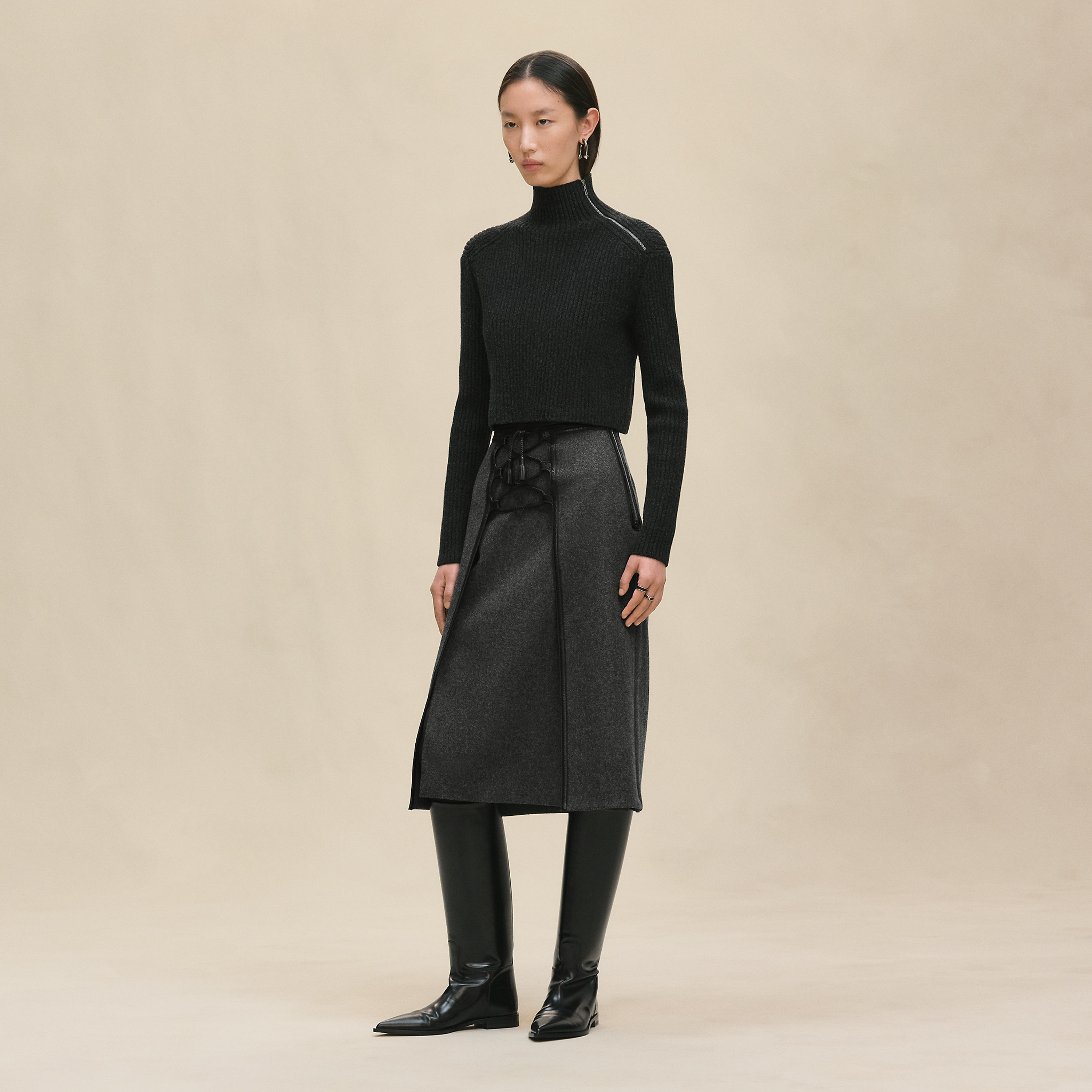 Long-sleeve cropped sweater