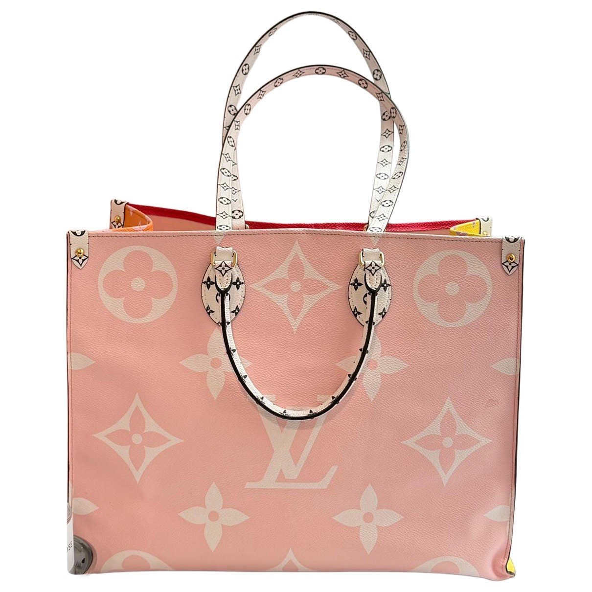 Onthego leather handbag