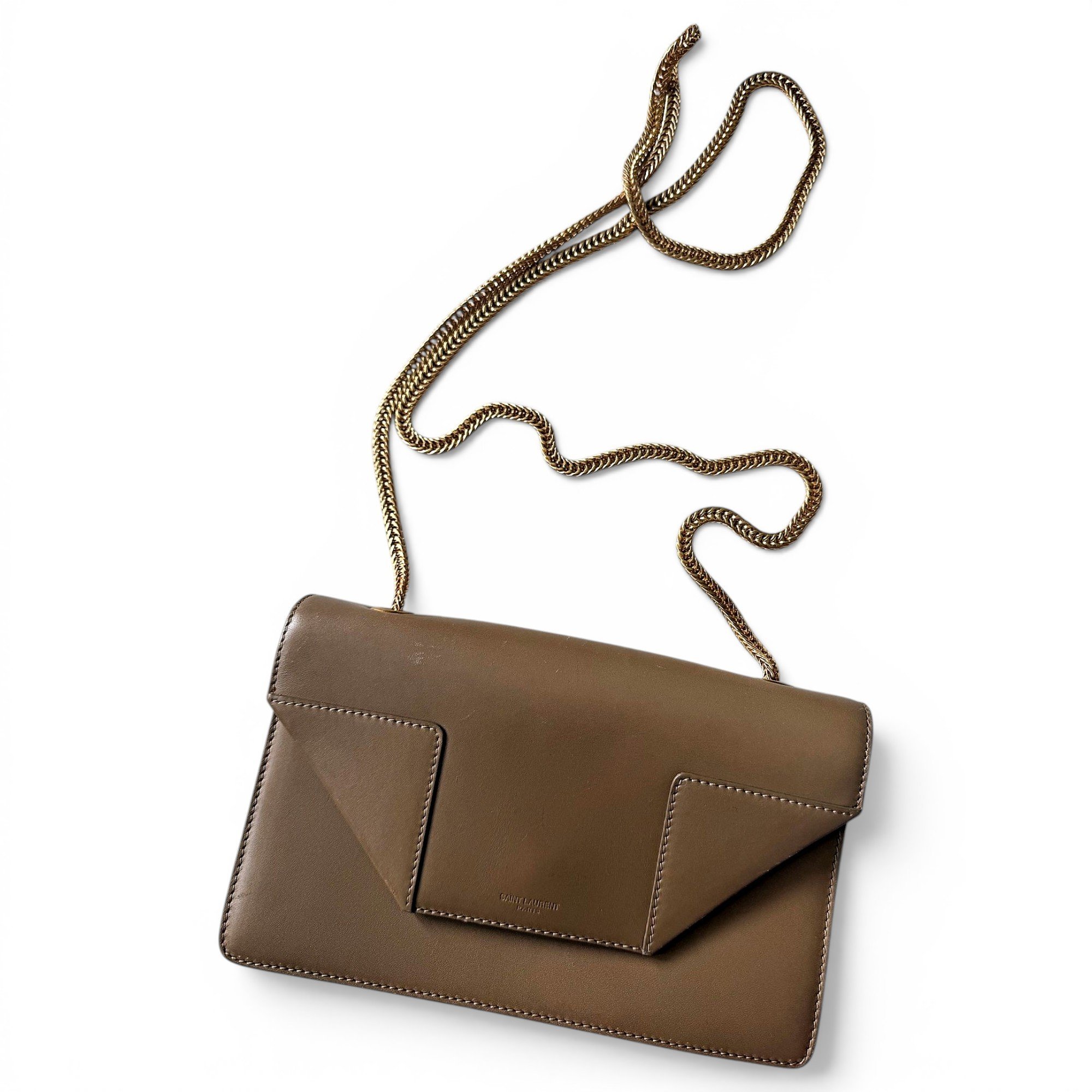 Envelope leather handbag