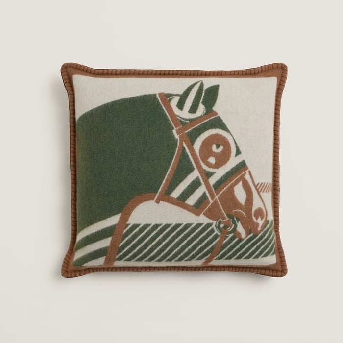 Cheval a La Couverture Pillow