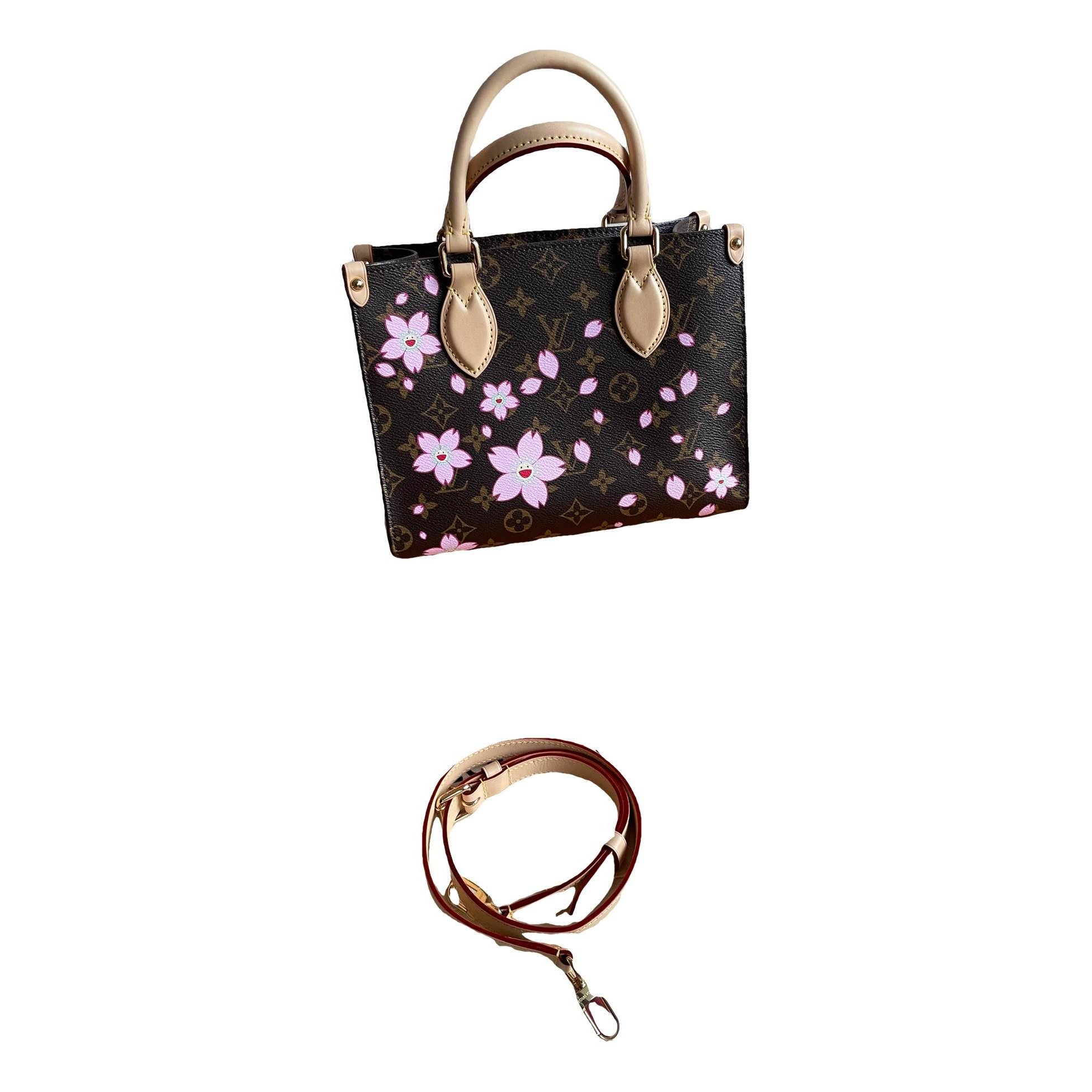 Louis Vuitton Onthego leather handbag
